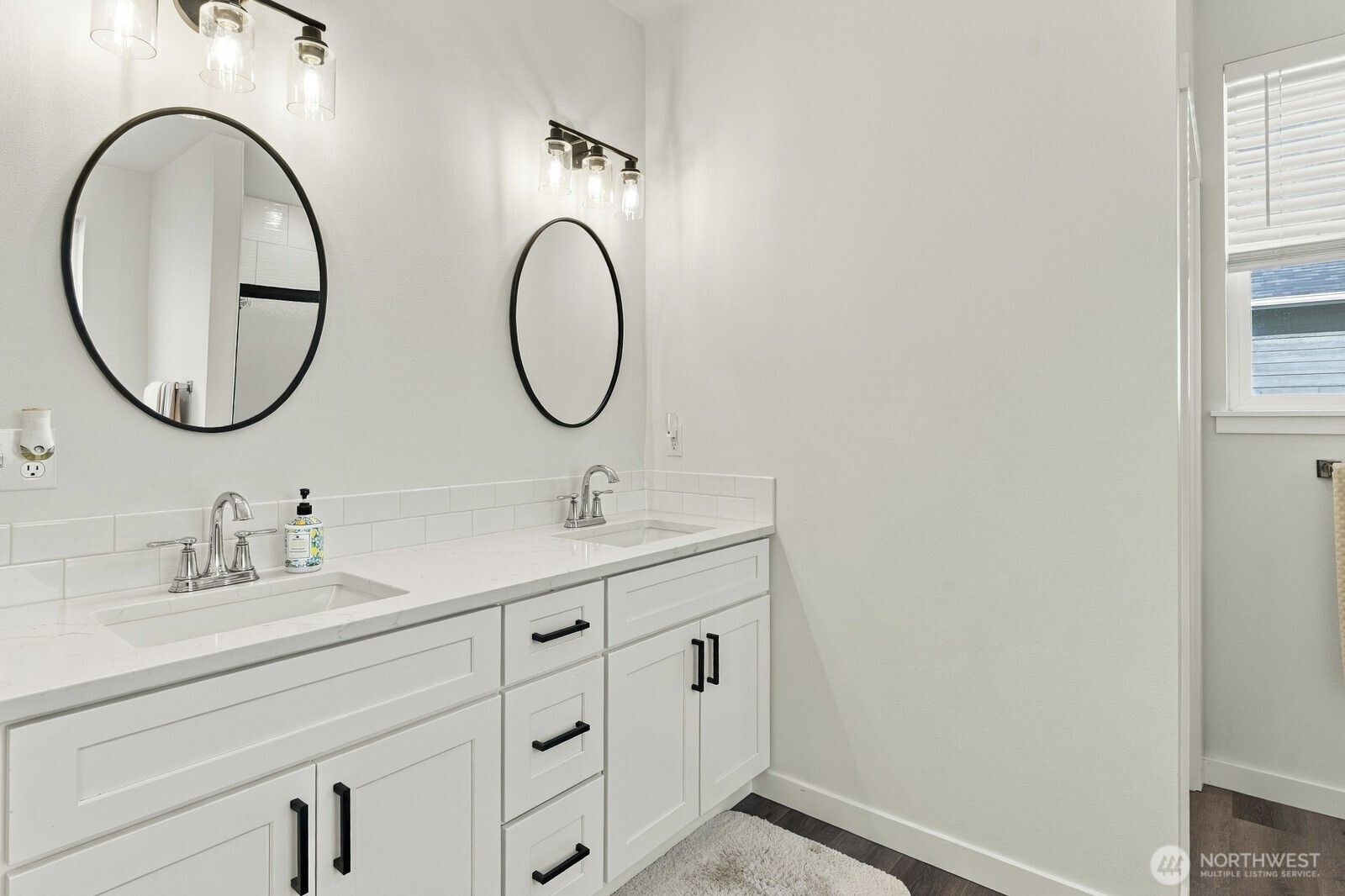 28 Roup Road Property Photo 17