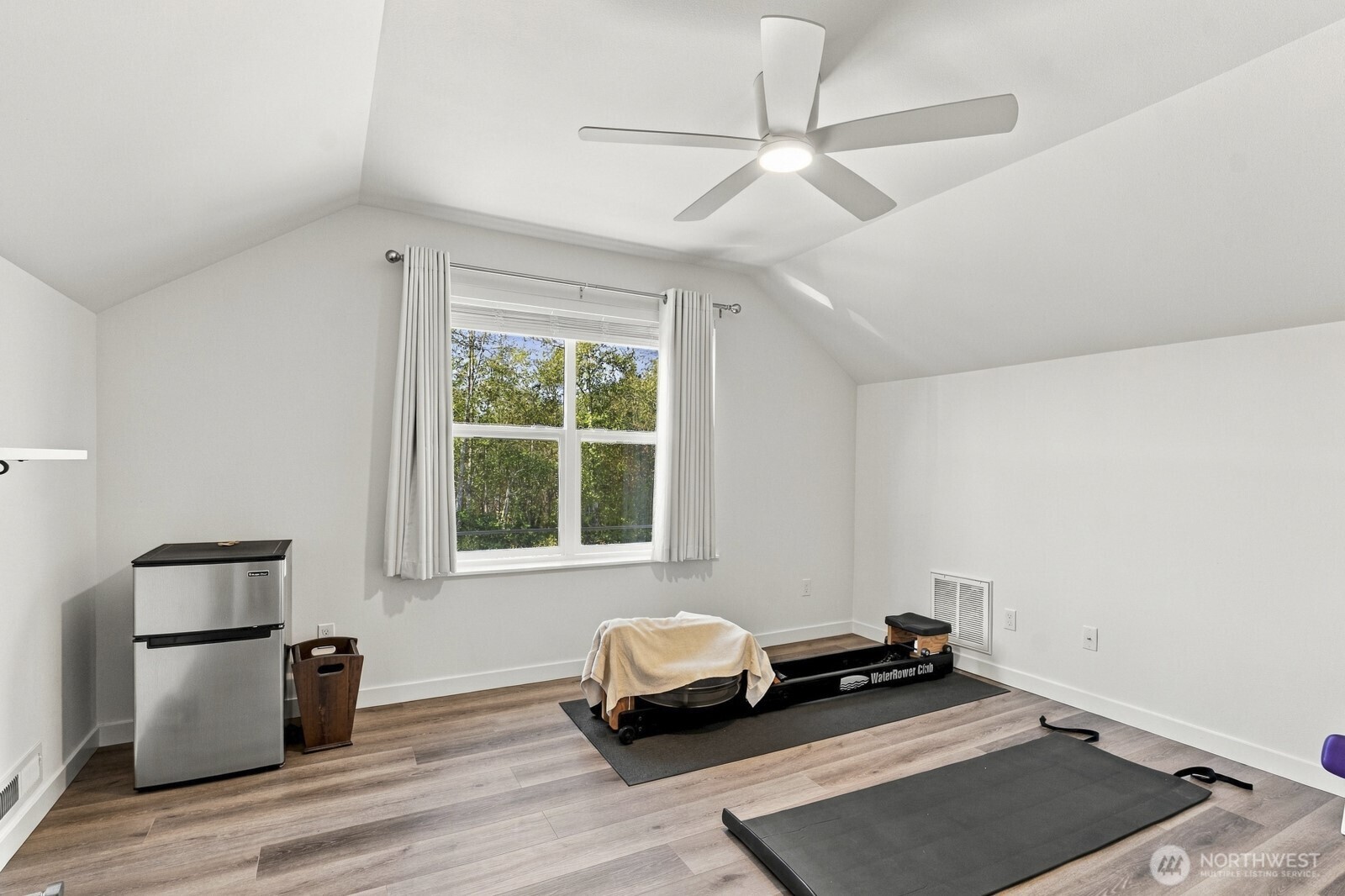 28 Roup Road Property Photo 20