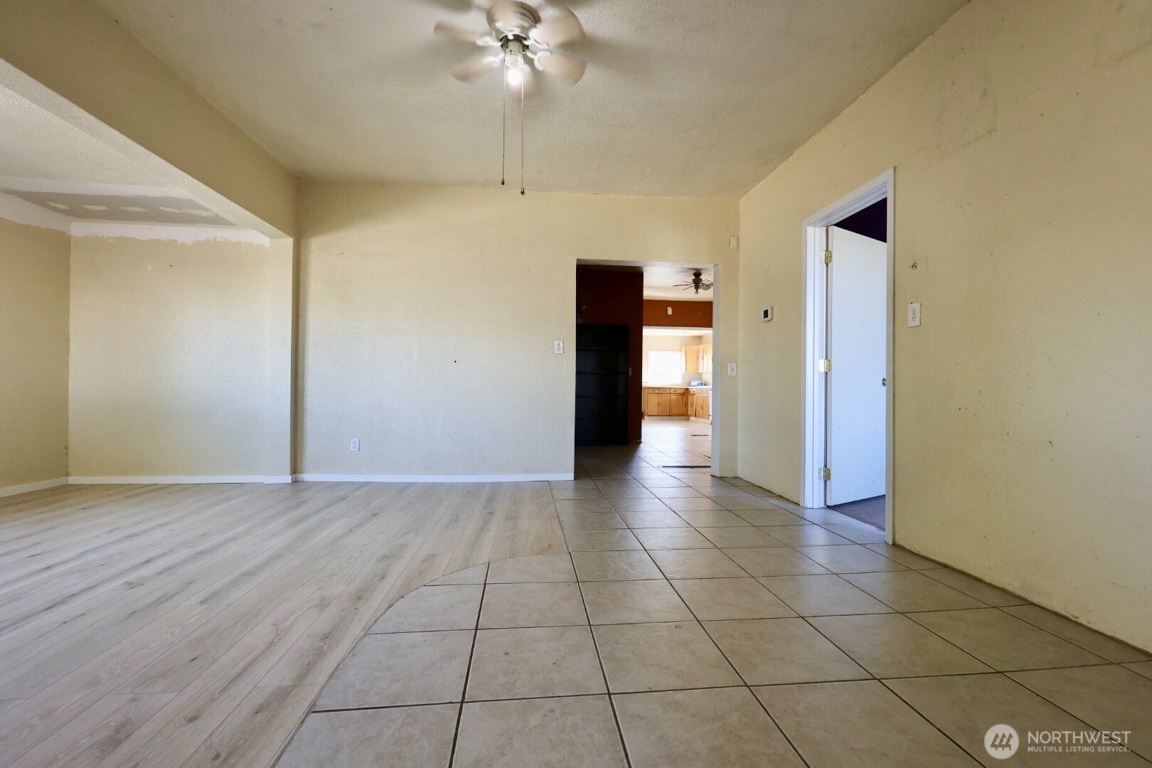 1199 Dell Avenue Property Photo 3
