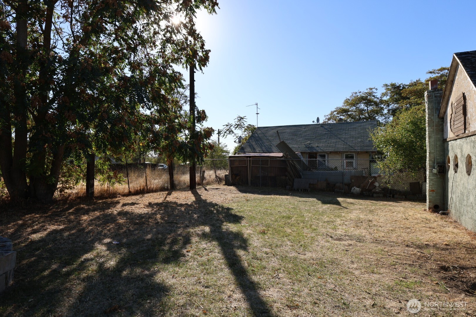 1199 Dell Avenue Property Photo 17