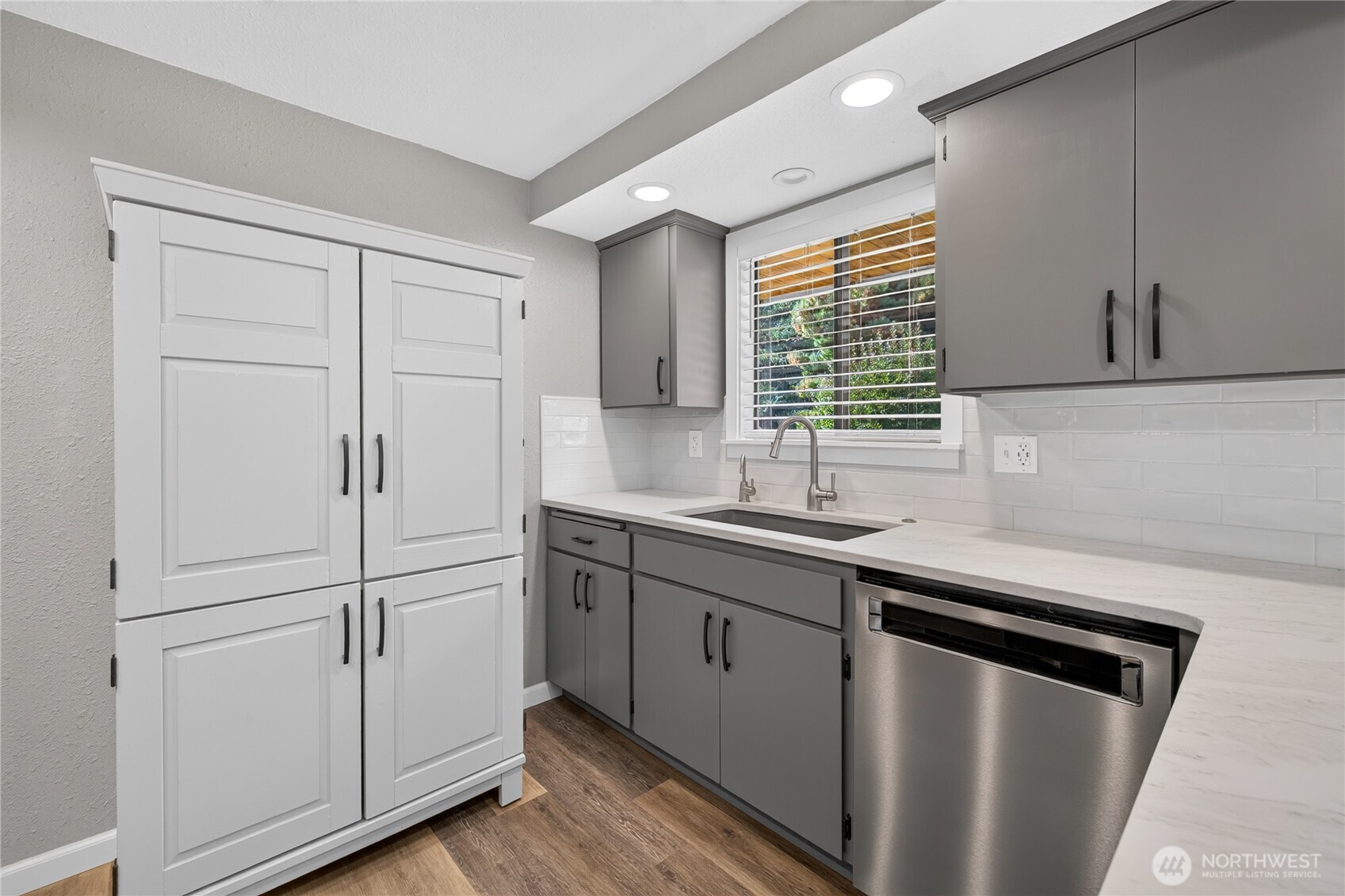 1308 Wedgewood Avenue Property Photo 11