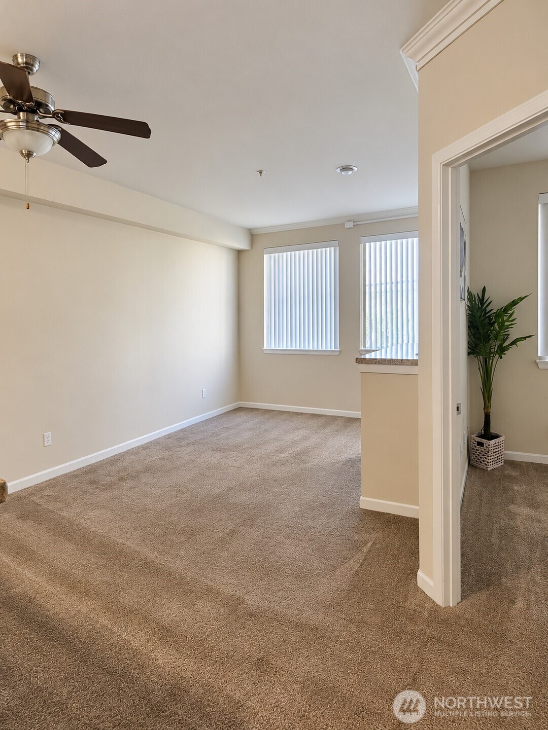 225 Logan Avenue 106 Property Photo 7
