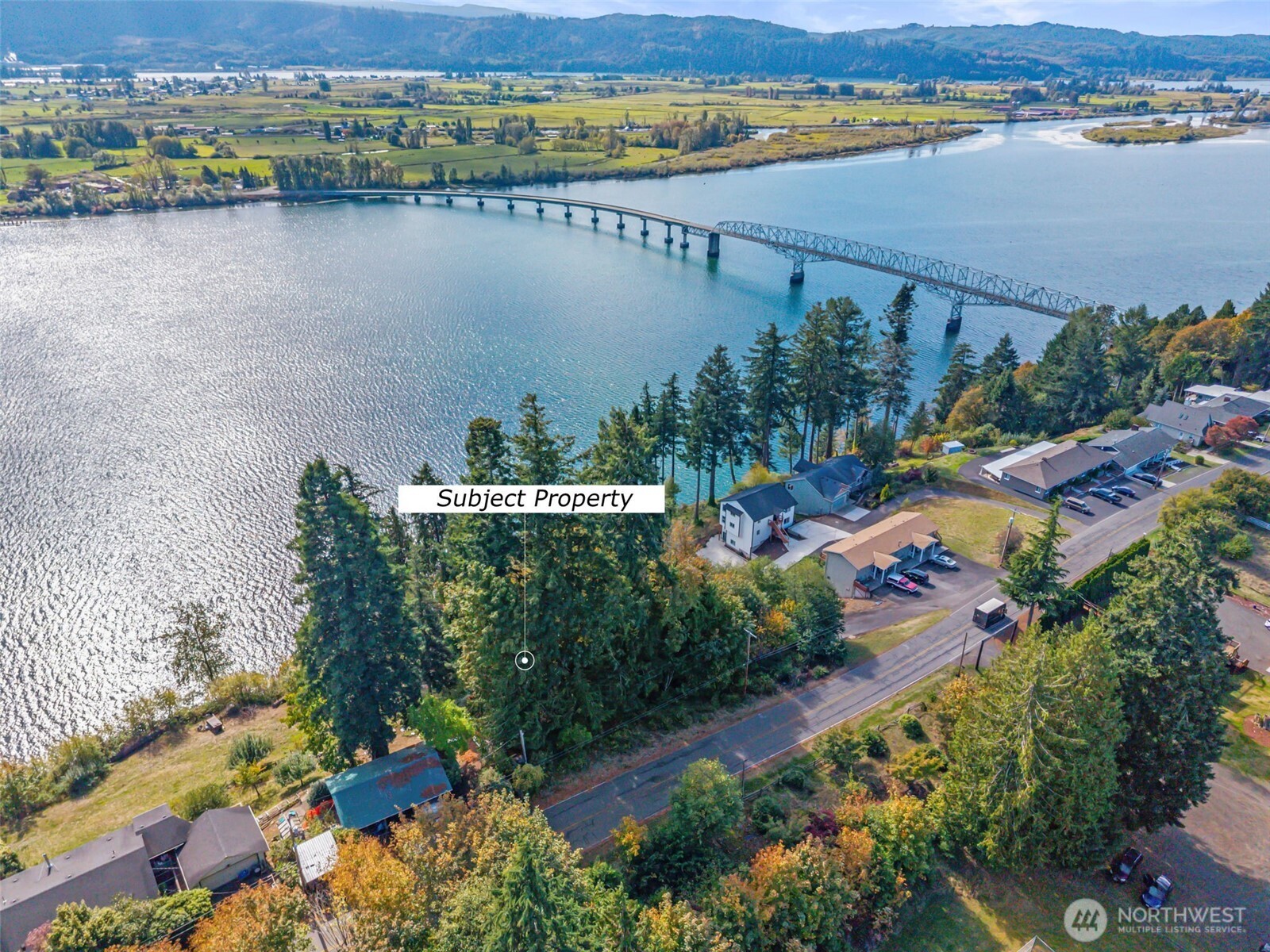 620 Columbia Street Property Photo 13