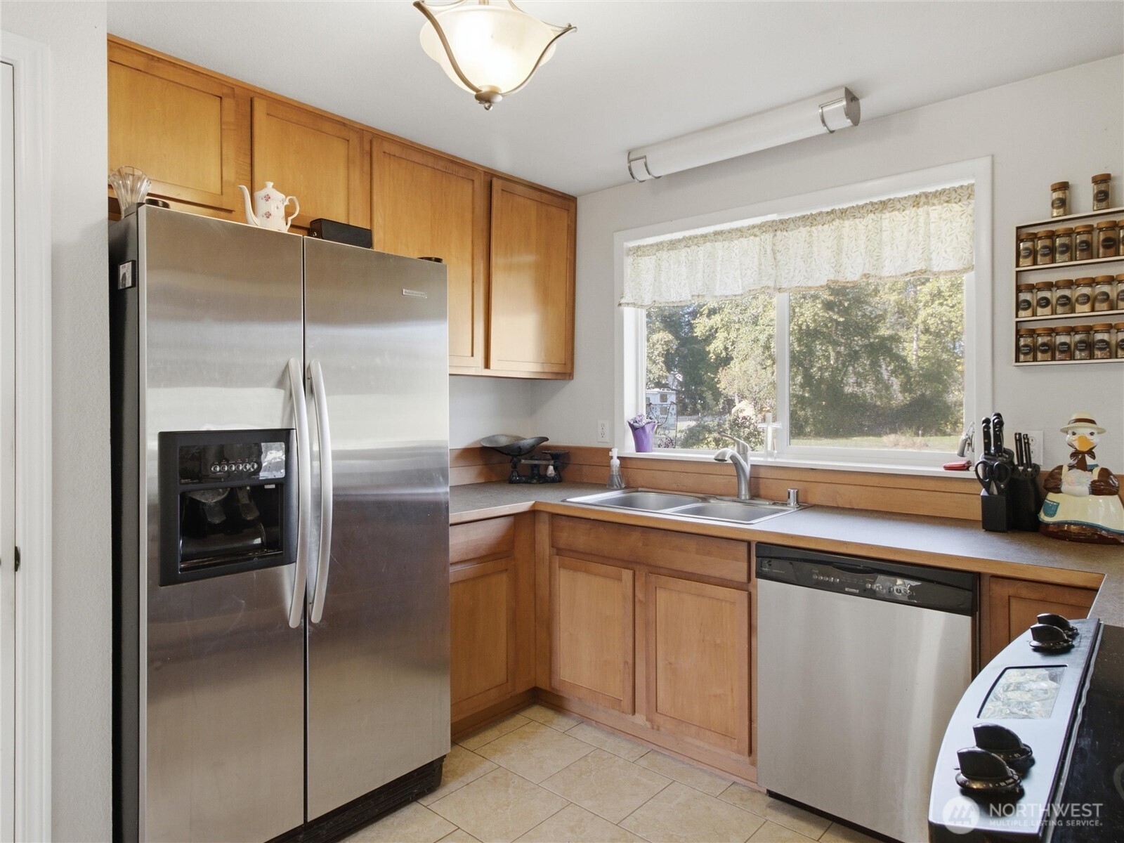 9721 194th Street Property Photo 13