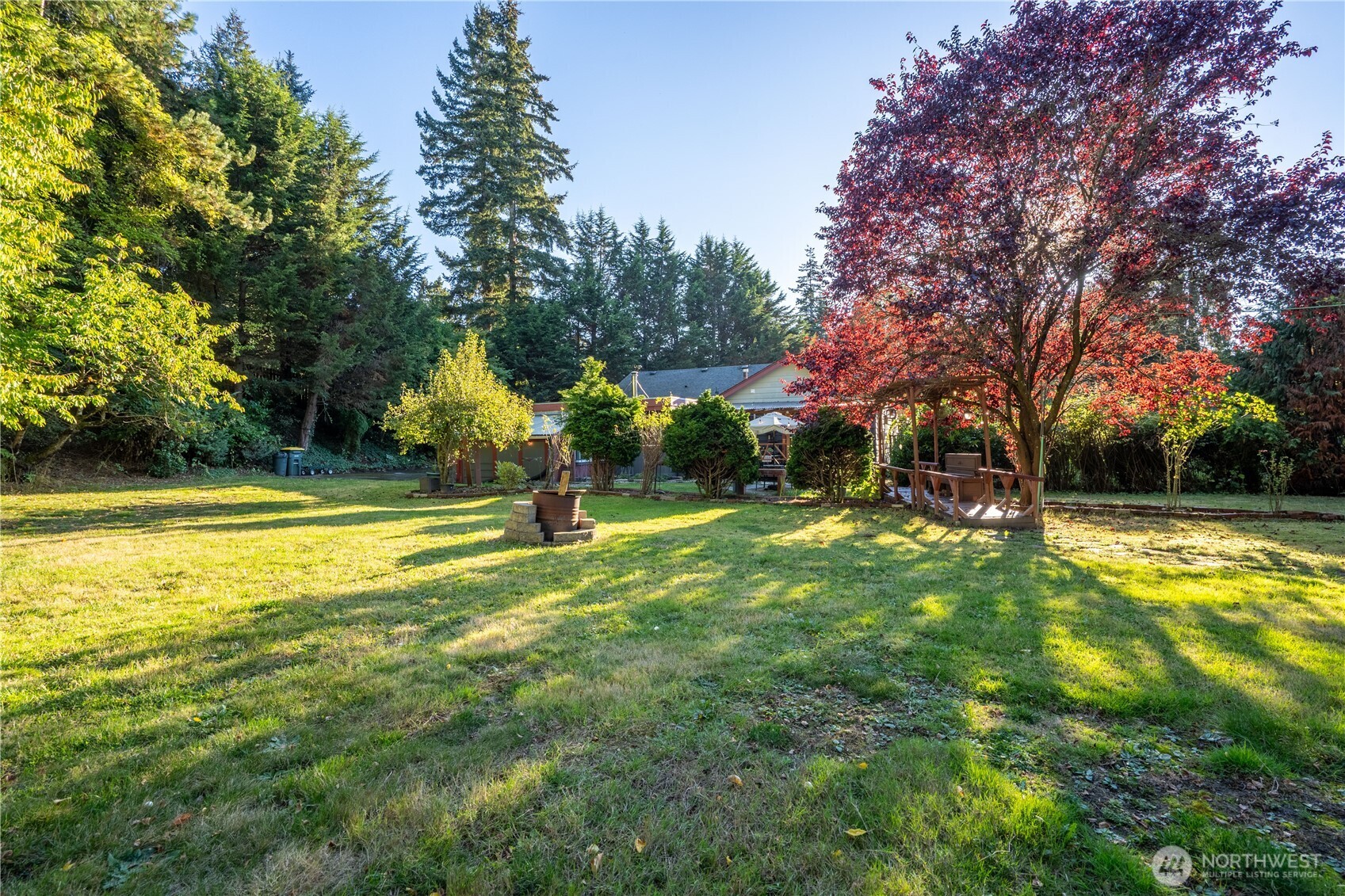 4258 Northwest Drive Property Photo 8