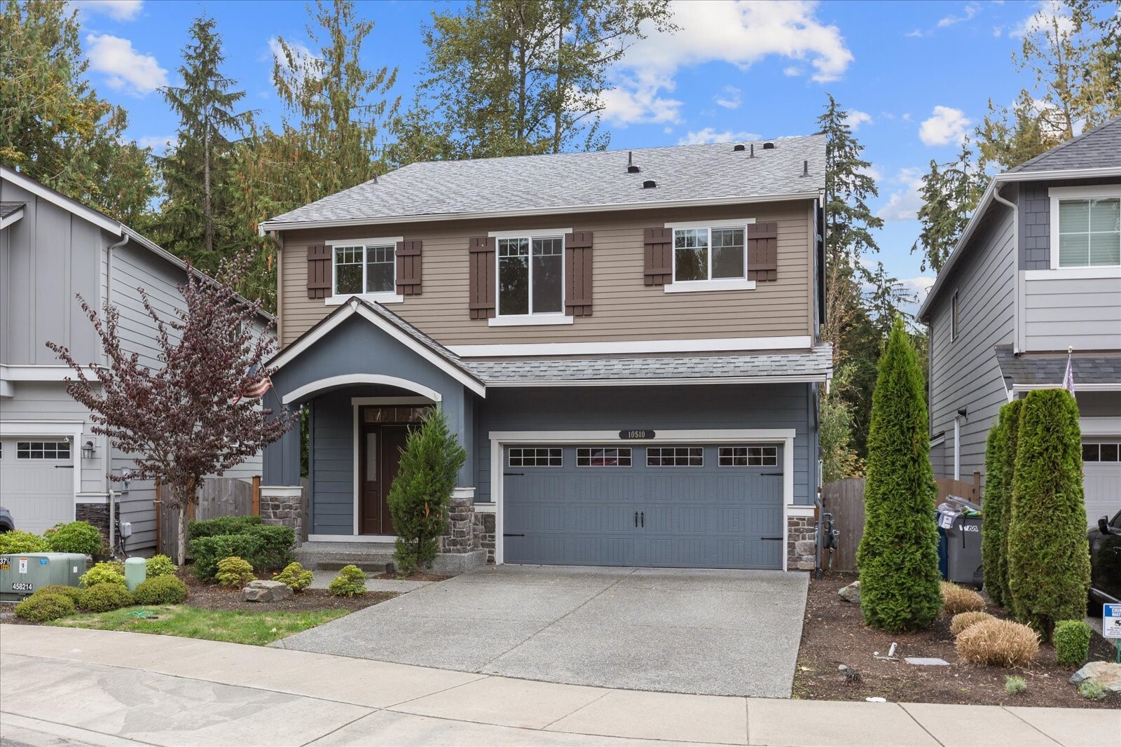 10510 35th Street Property Photo 1