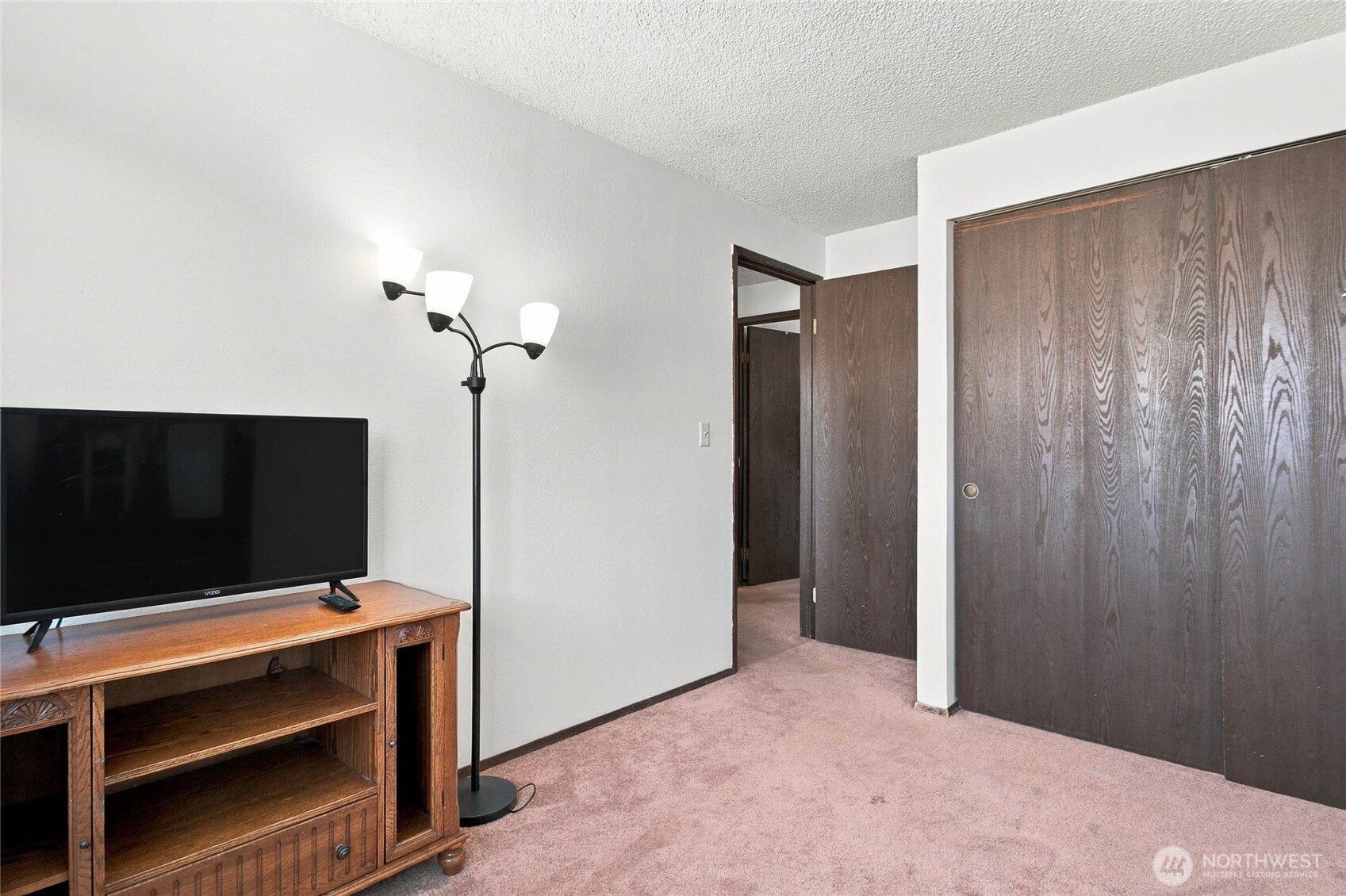 216 Broadmoor Street Property Photo 20