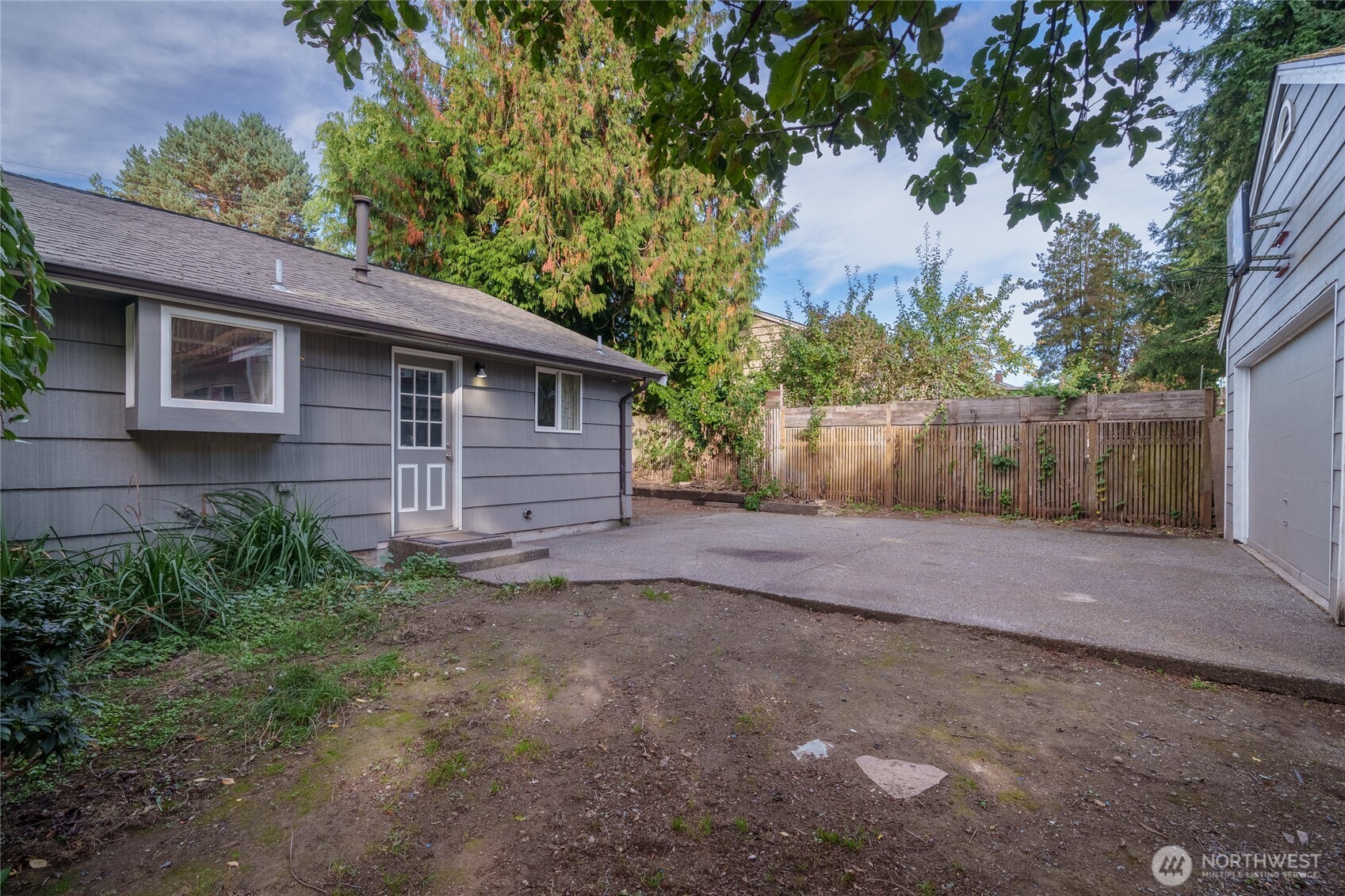 1211 N 173rd Street Property Photo 18