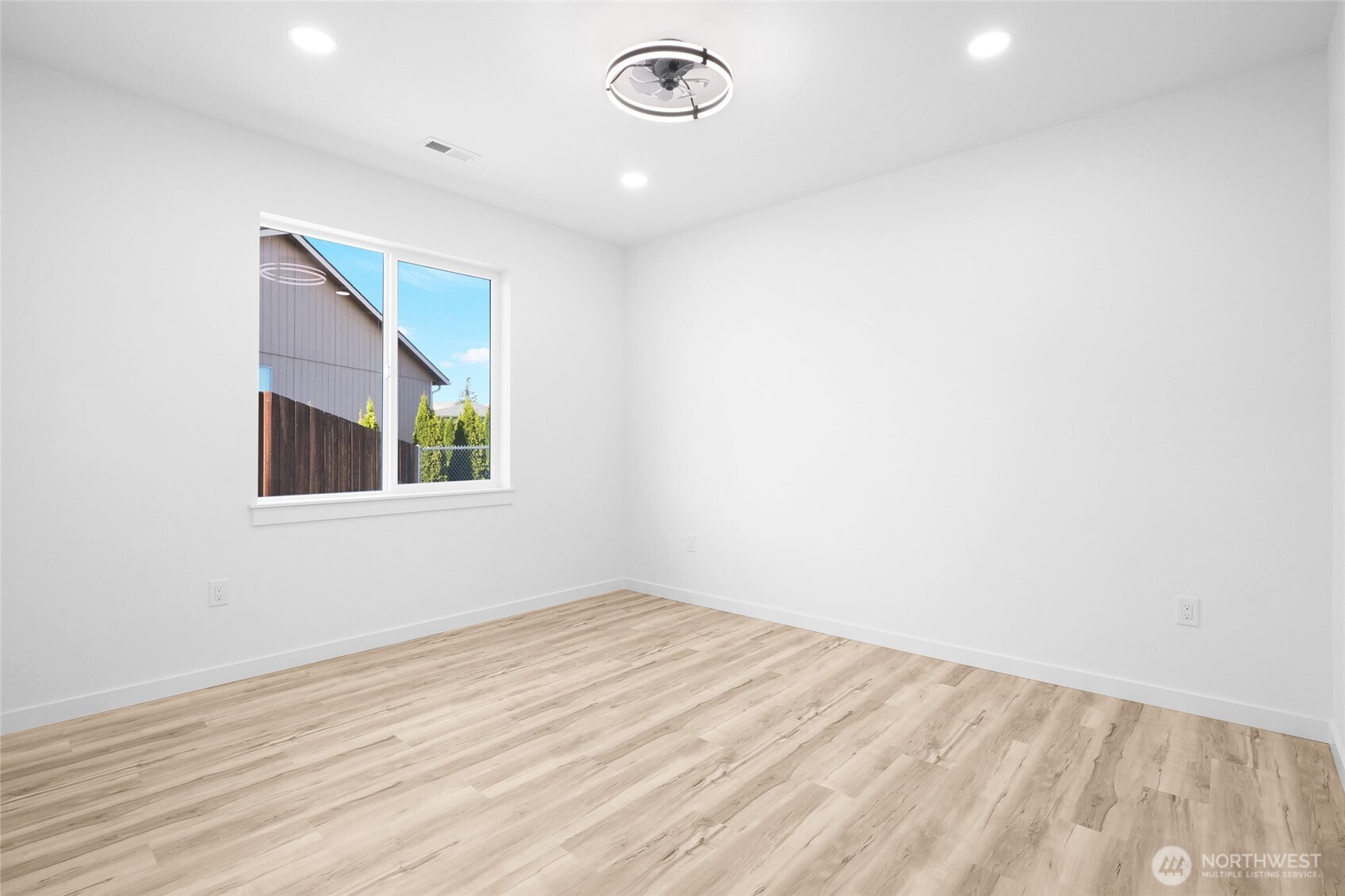 21 Parkside Loop Property Photo 18
