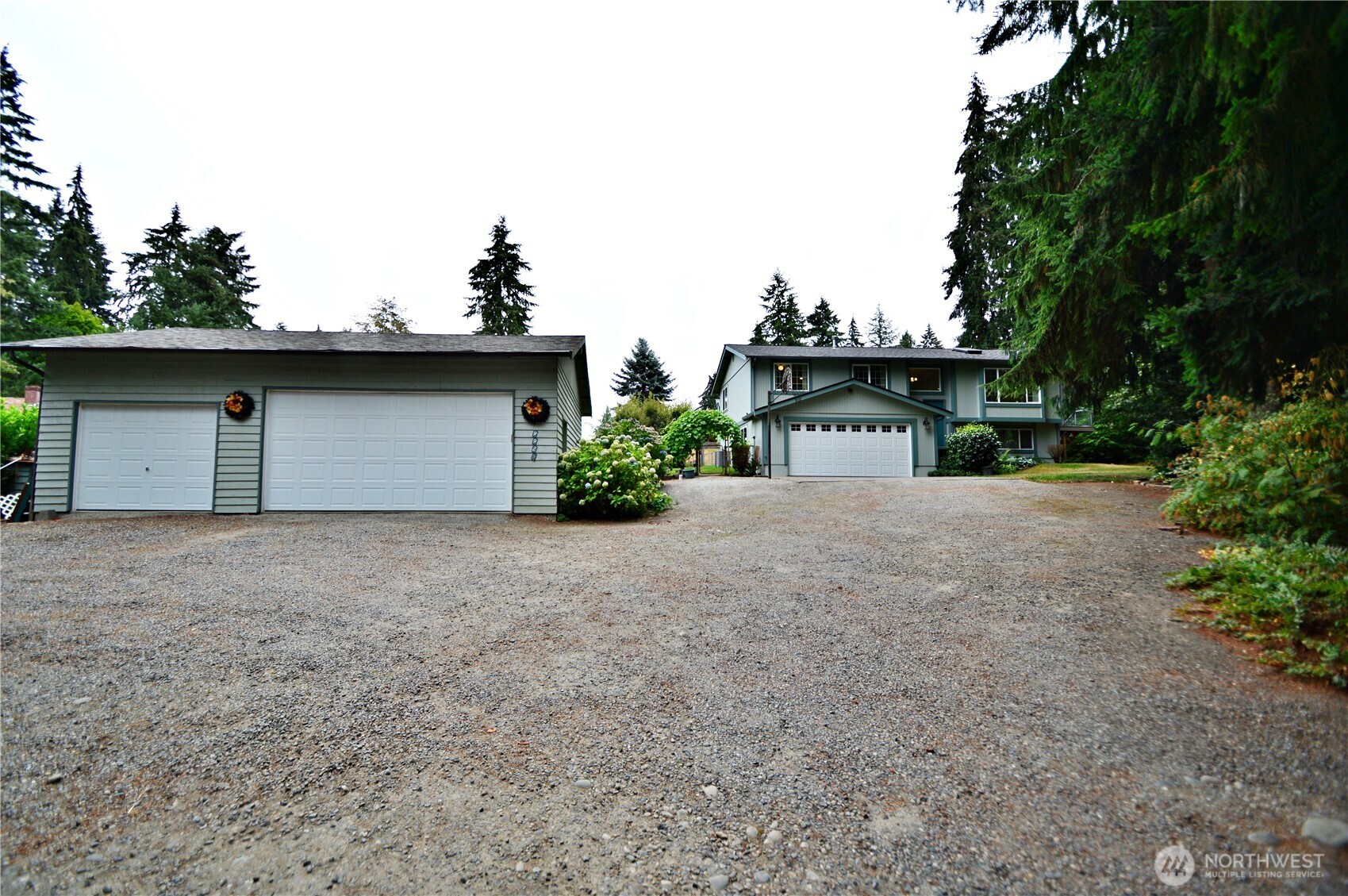 9925 61st Avenue Property Photo 1