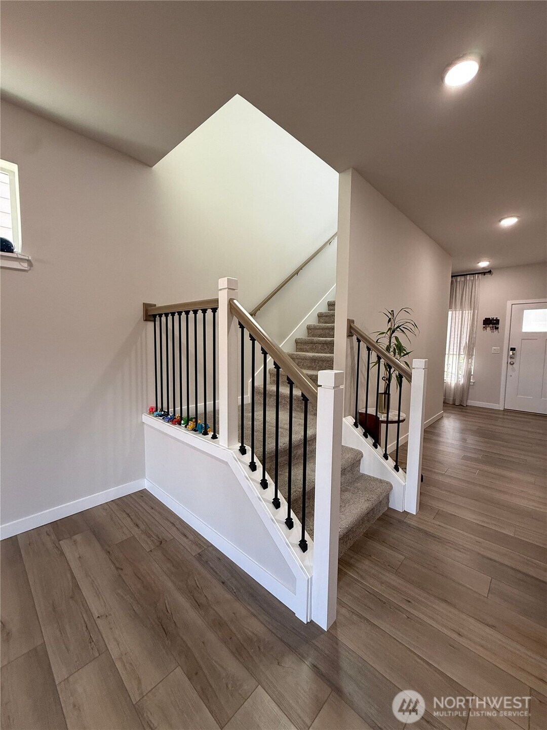 8543 52nd Place 16 Property Photo 10