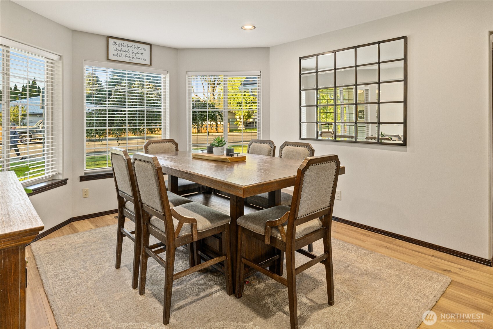 1022 E Capitol Avenue Property Photo 23