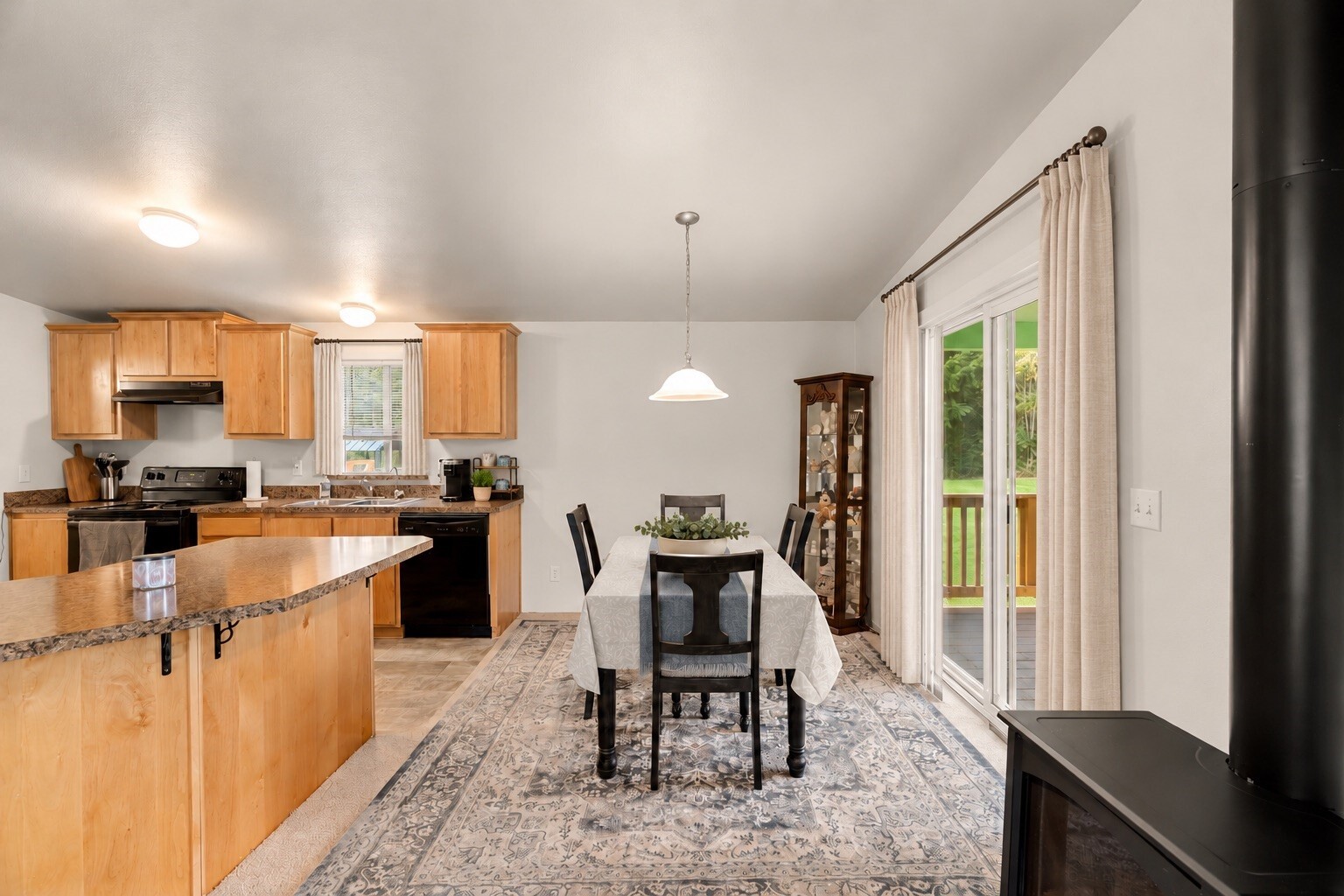 6610 Grange Road Property Photo 4