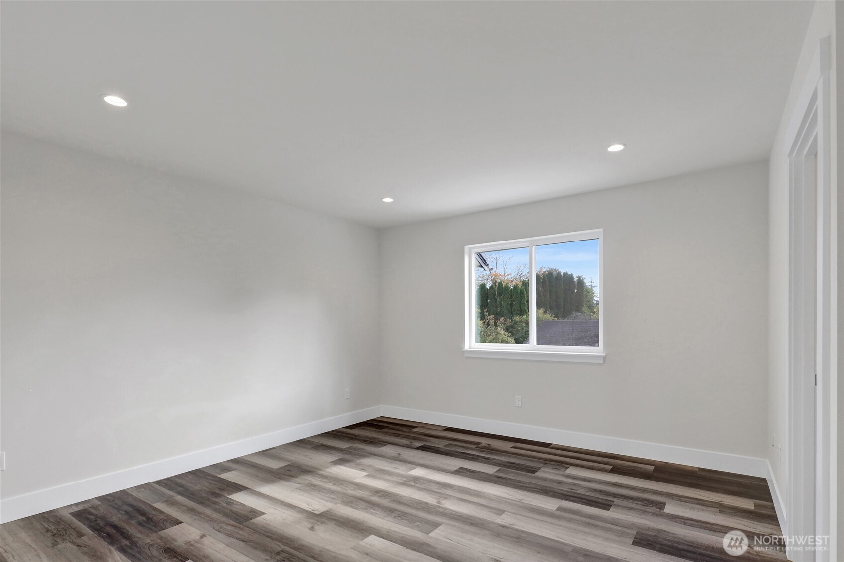 3202 Meridian Street Property Photo 15