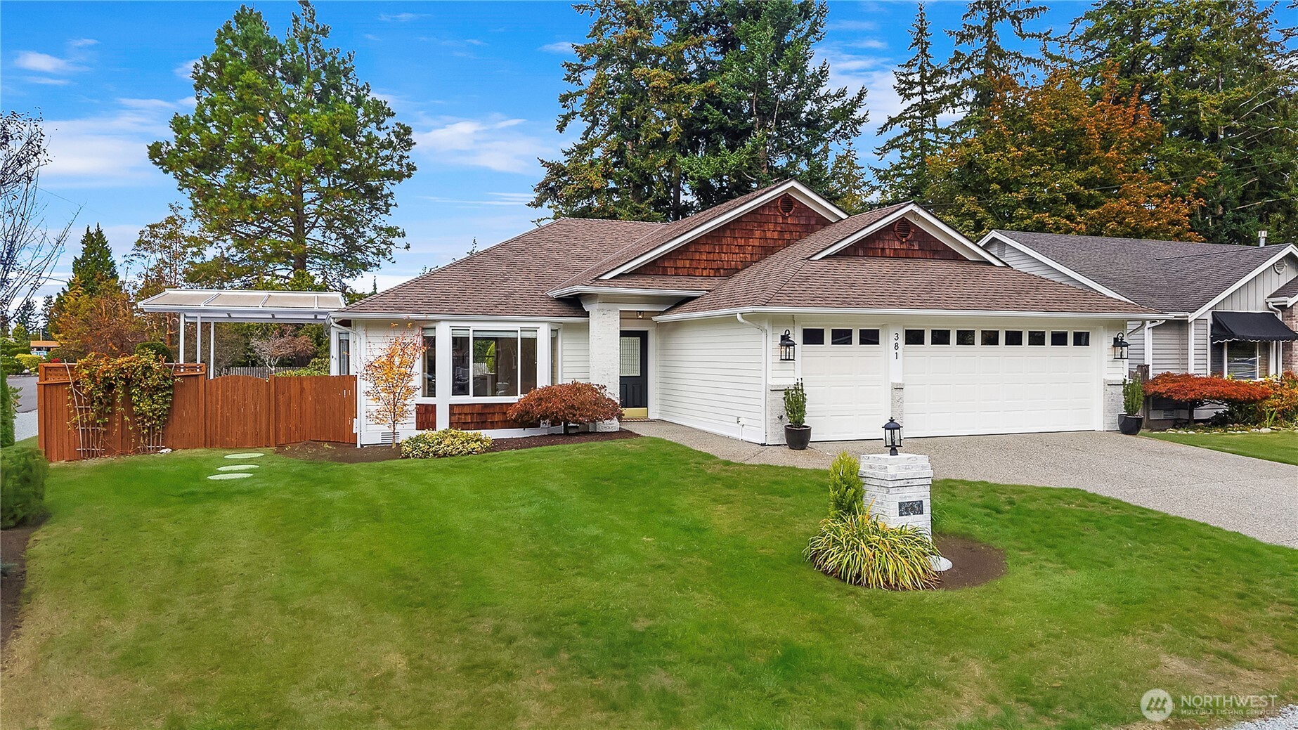 381 Macbrae Drive Property Photo 1