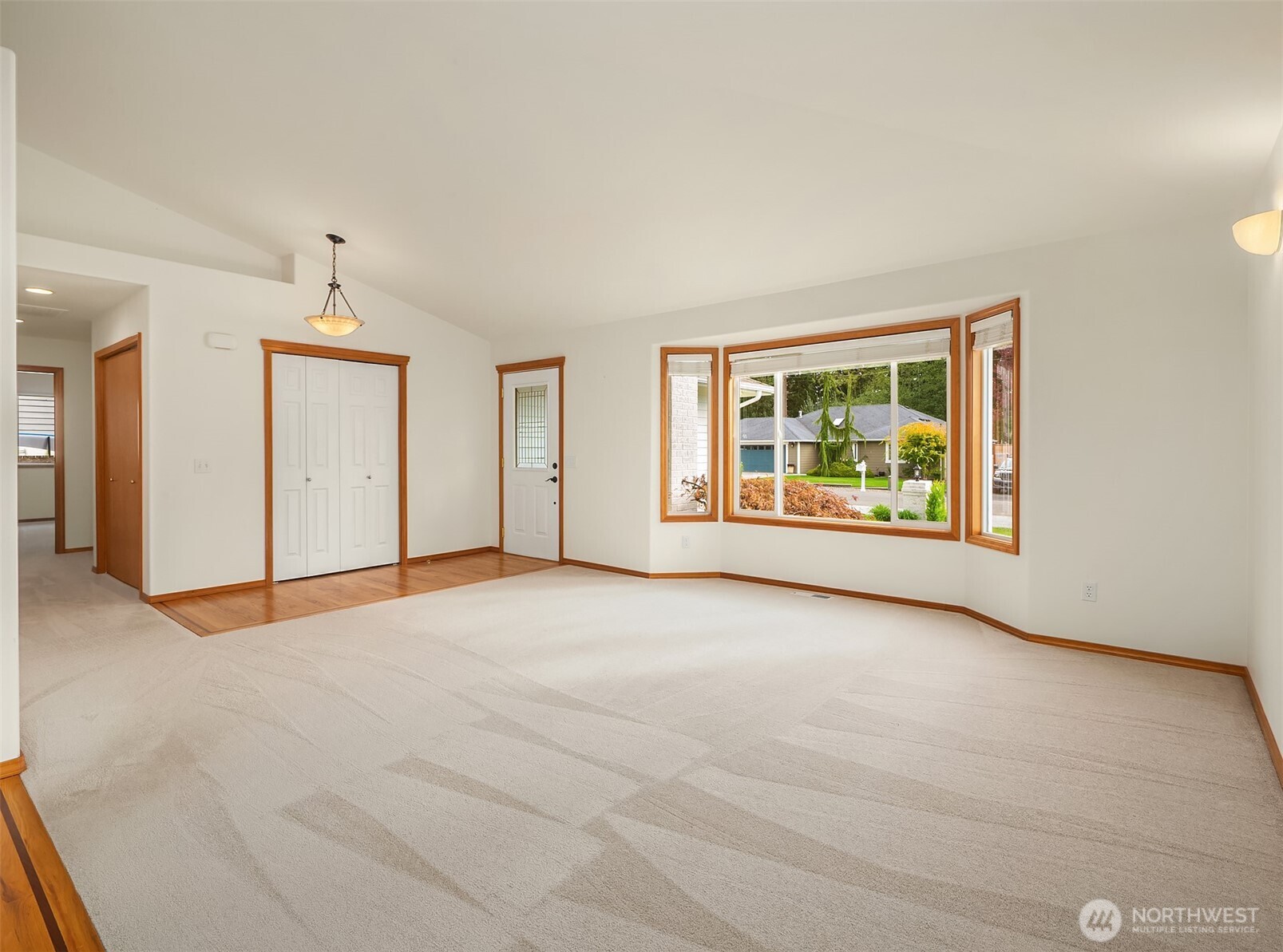 381 Macbrae Drive Property Photo 13