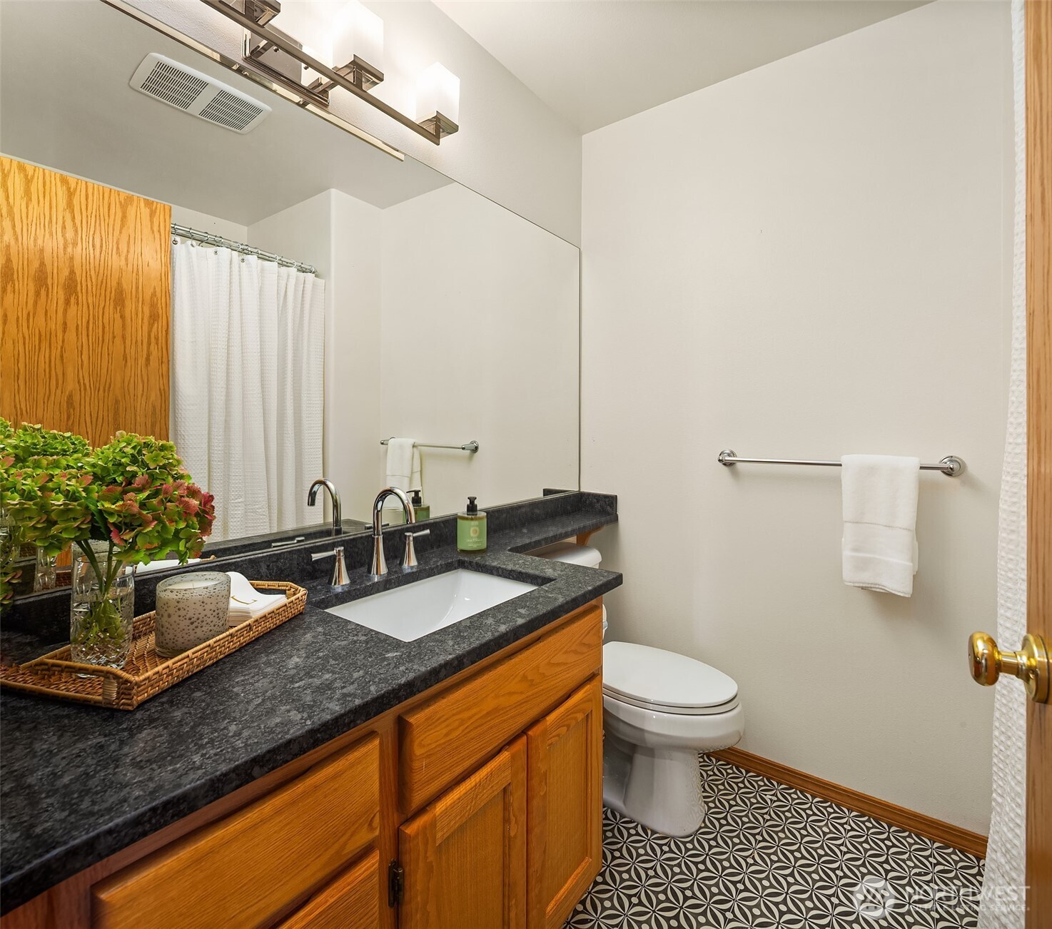 381 Macbrae Drive Property Photo 25