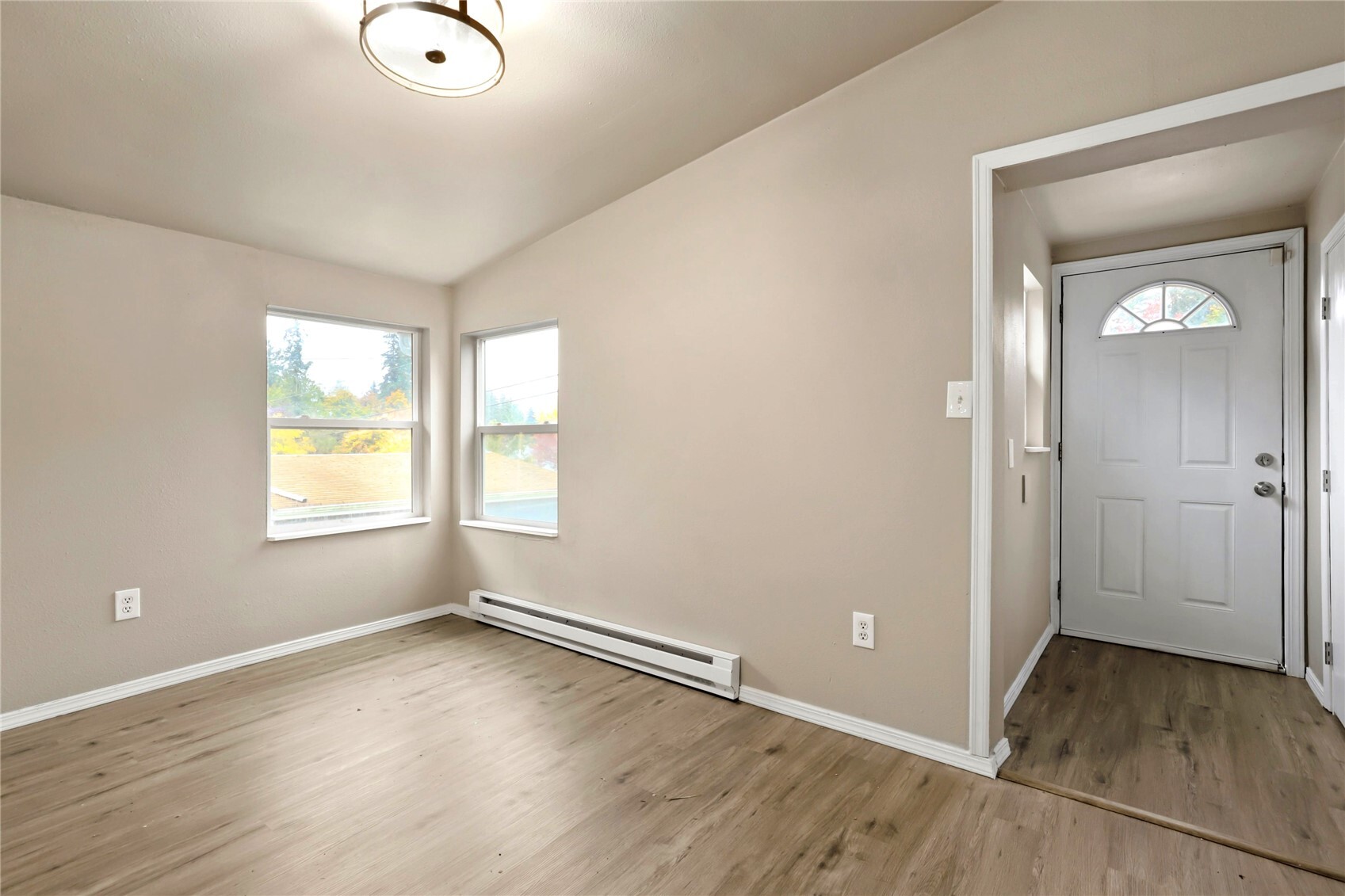 1318 West Street Property Photo 4