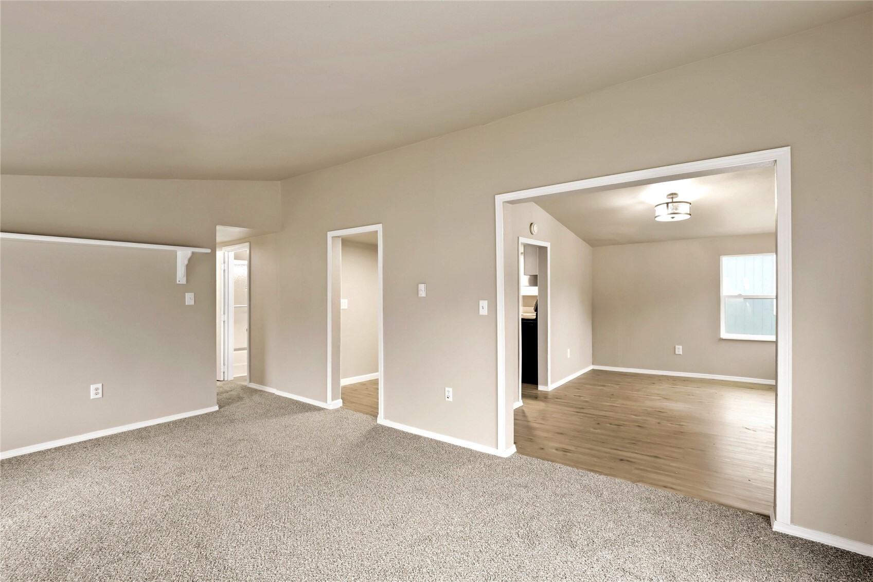 1318 West Street Property Photo 9