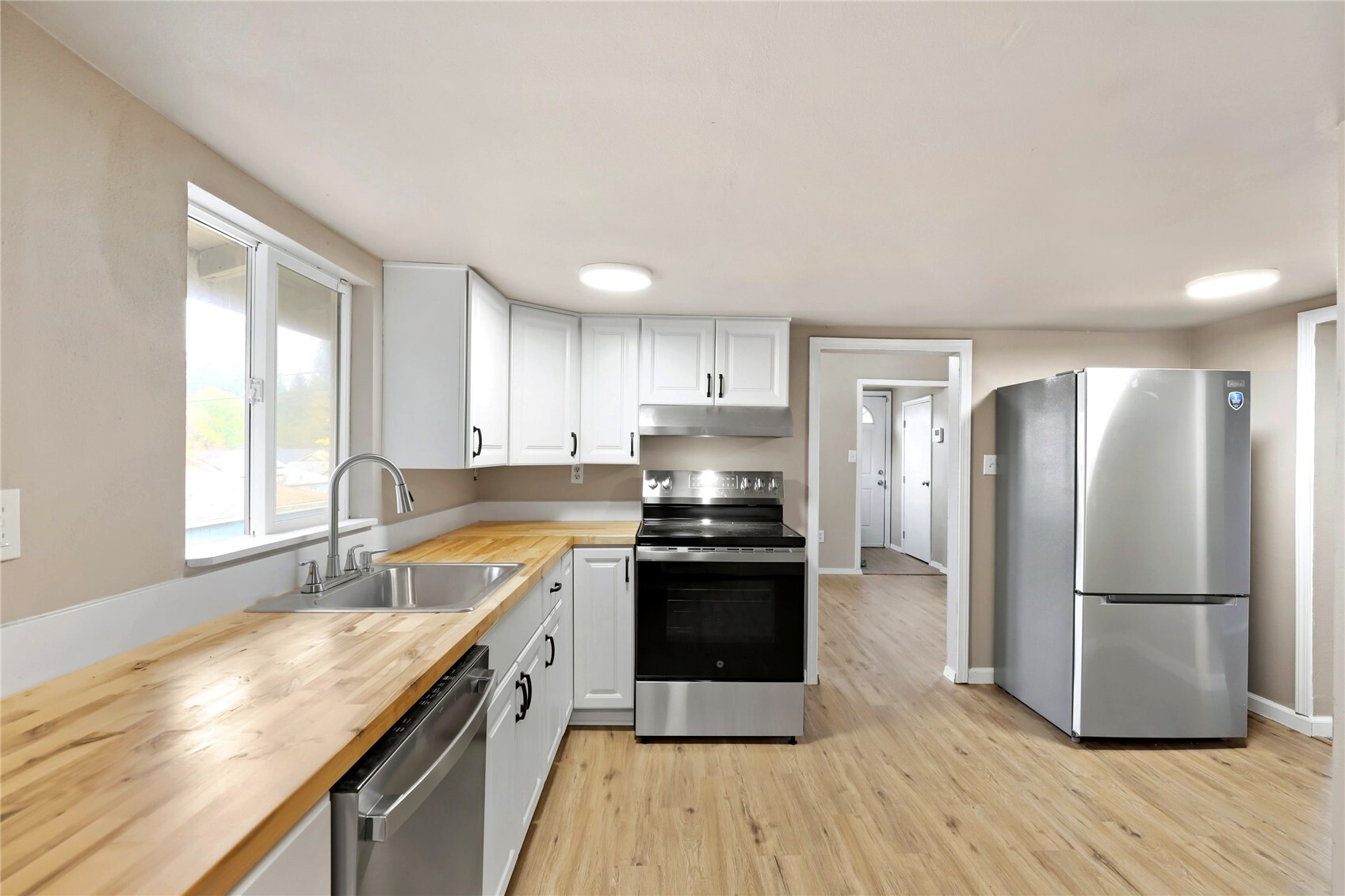 1318 West Street Property Photo 13
