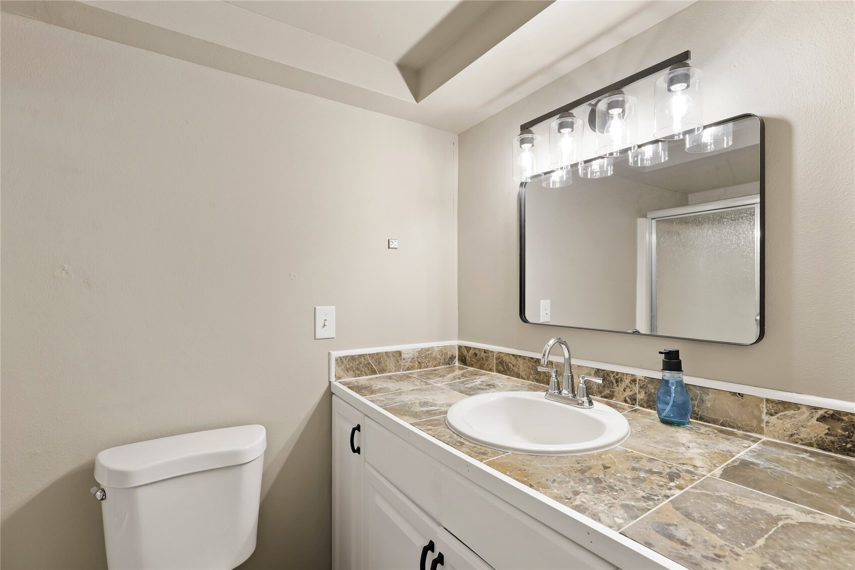 1318 West Street Property Photo 22