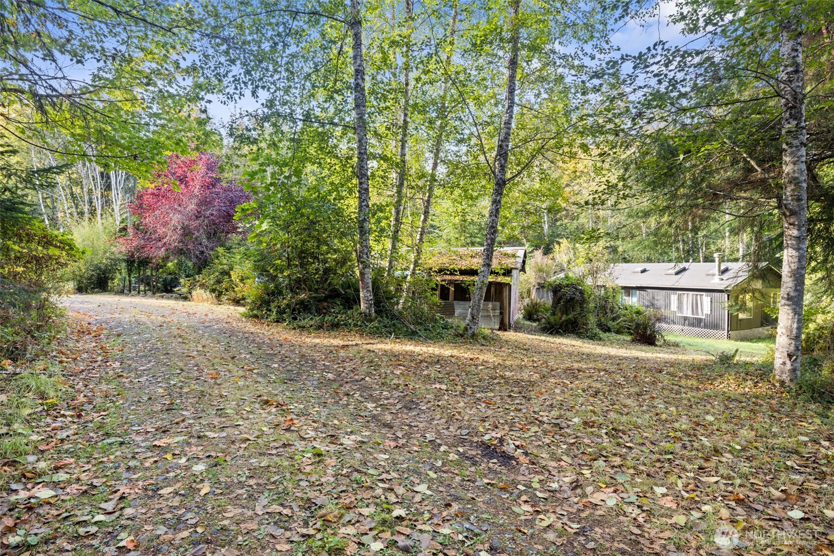 1388 E Elliot Creek Road Property Photo 5