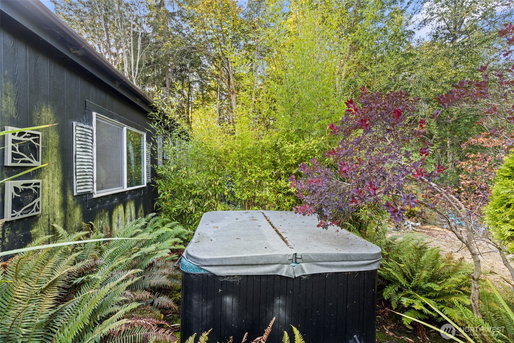 1388 E Elliot Creek Road Property Photo 28