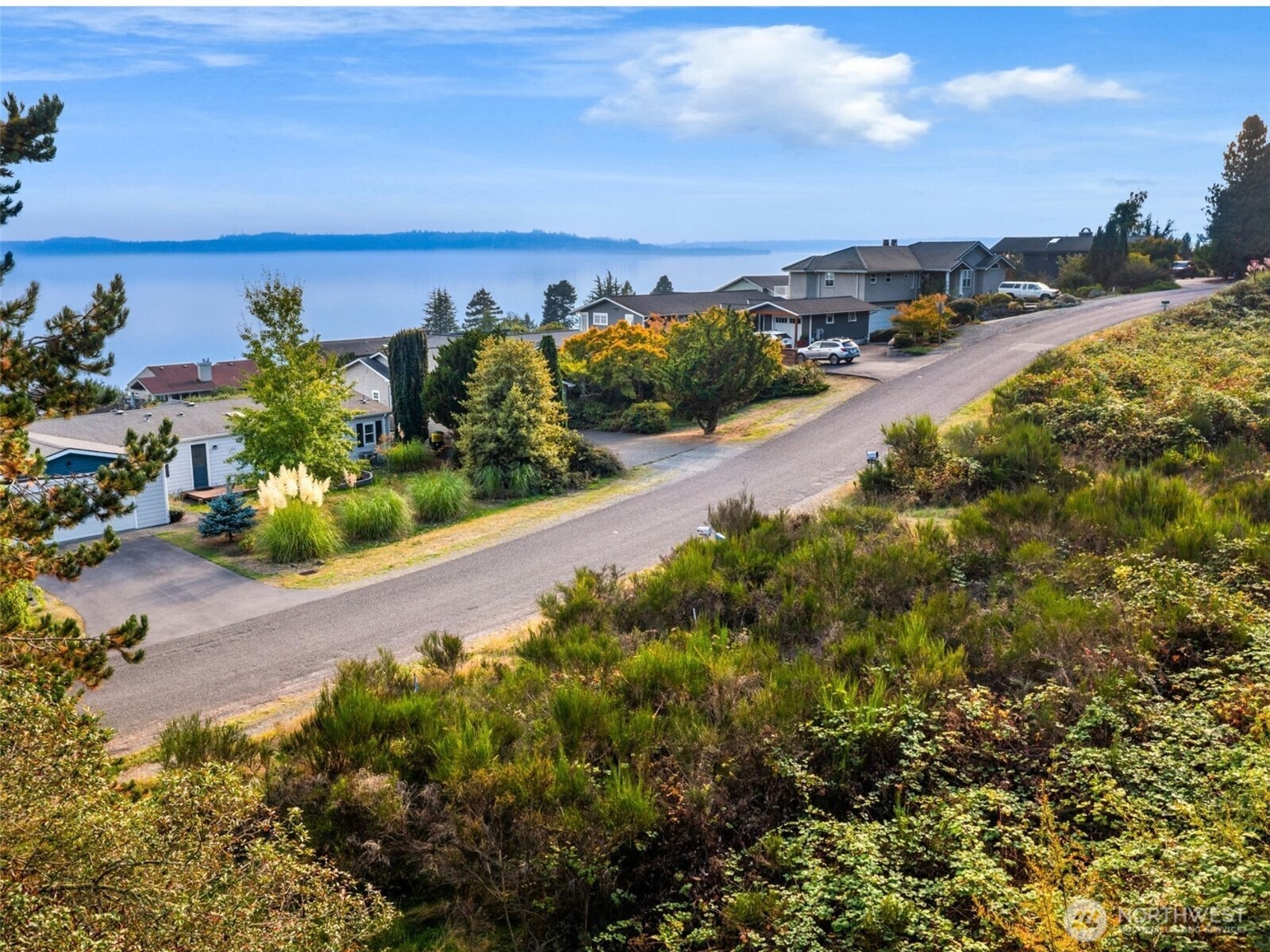 25724 Gold Beach Drive Property Photo 12