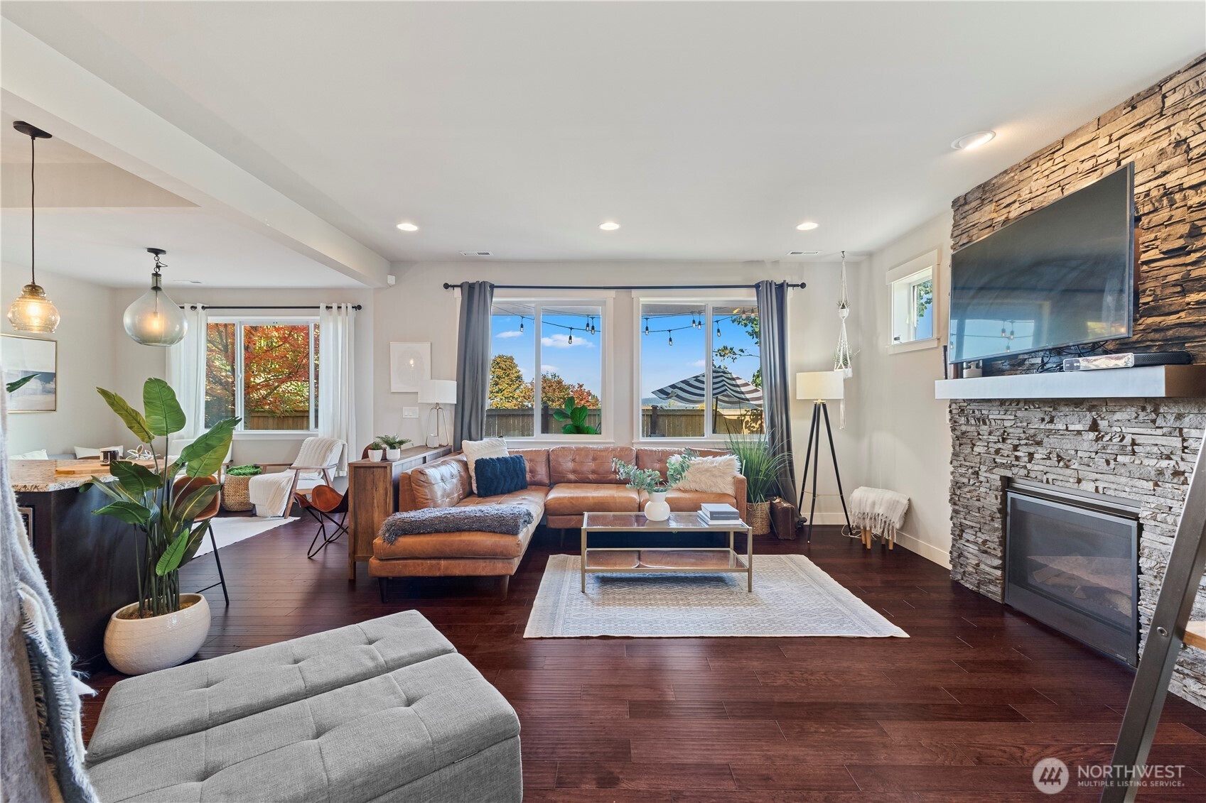 12021 61st Drive Property Photo 5
