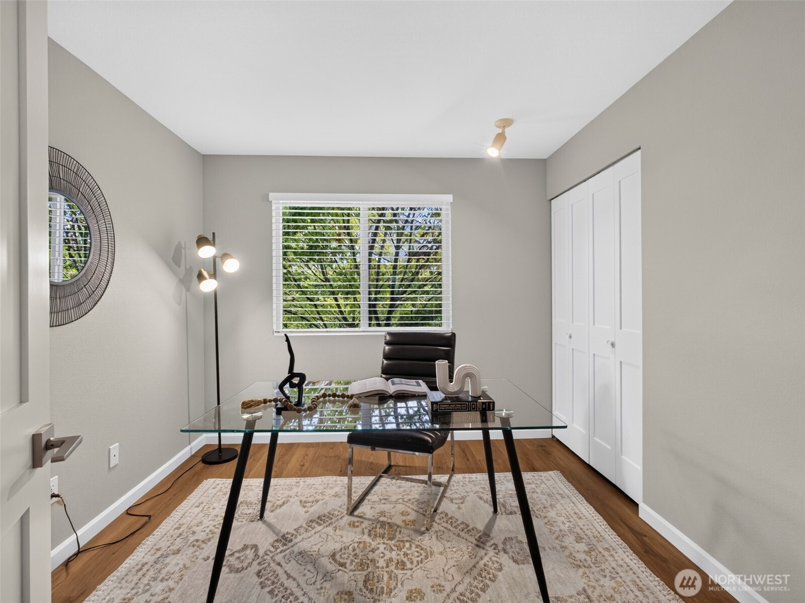 401 Randall Place Property Photo 16