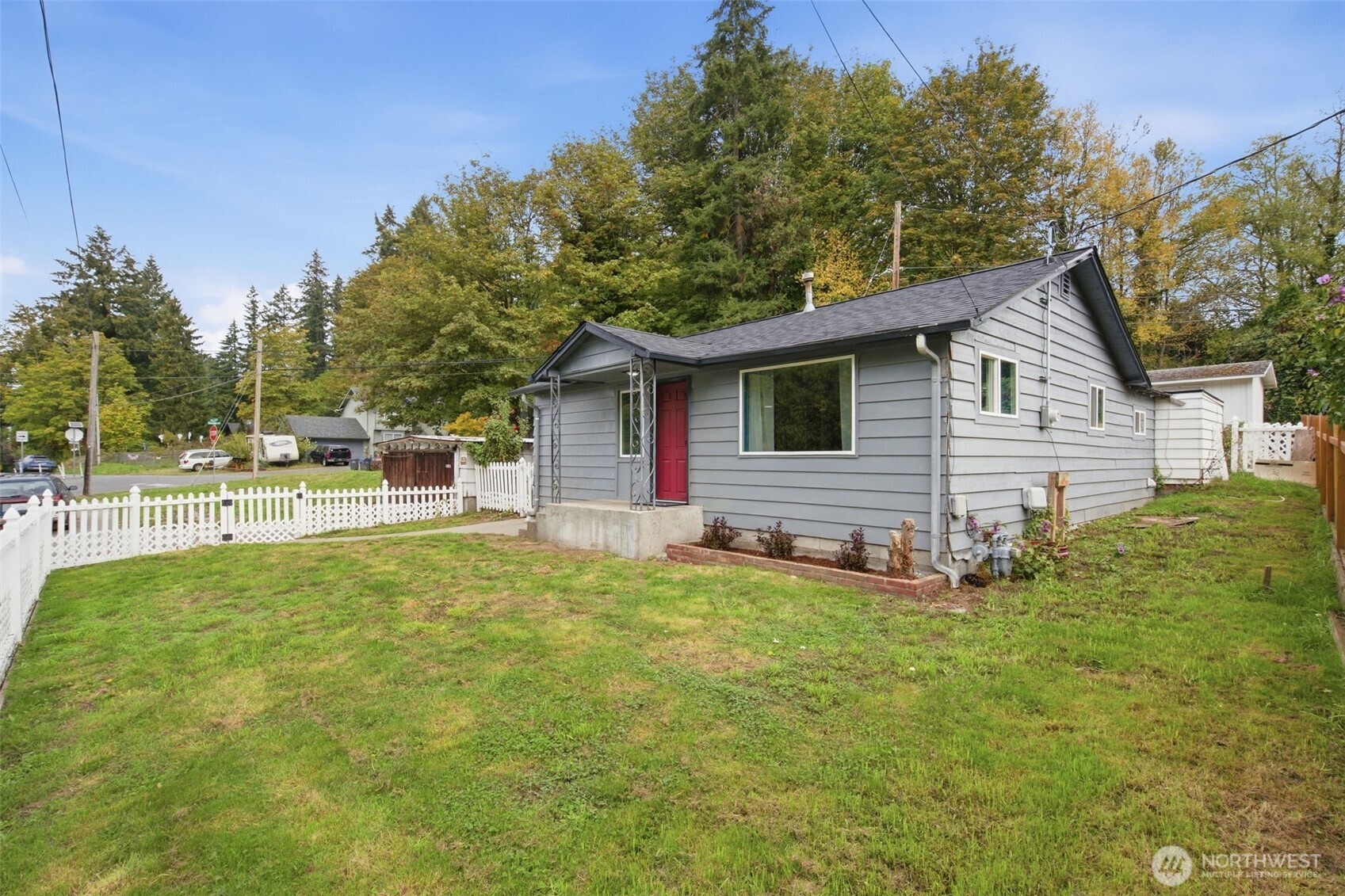 1534 Corbet Drive Property Photo 4