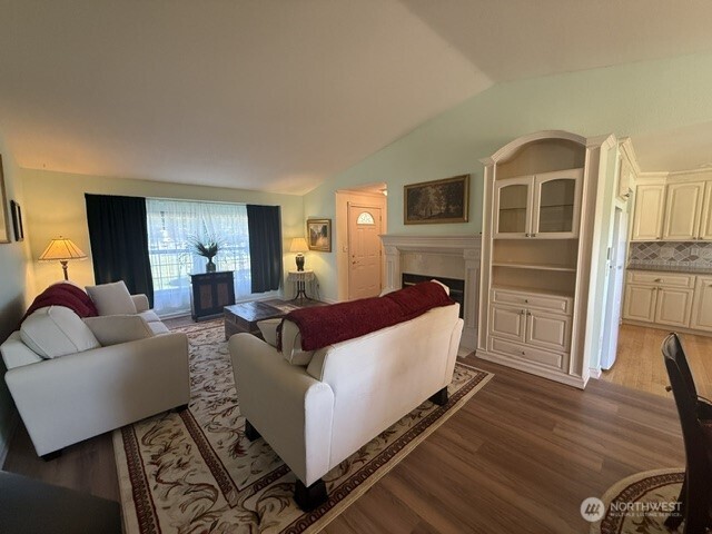 20902 40th Avenue Property Photo 11