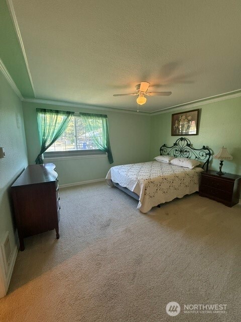 20902 40th Avenue Property Photo 13