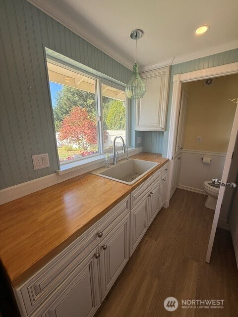 20902 40th Avenue Property Photo 19