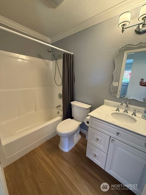 20902 40th Avenue Property Photo 23