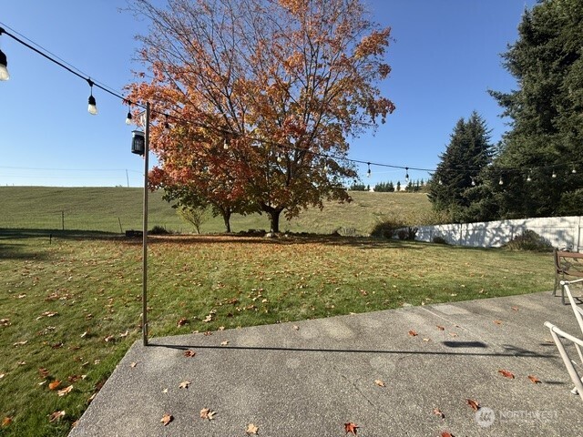 20902 40th Avenue Property Photo 28
