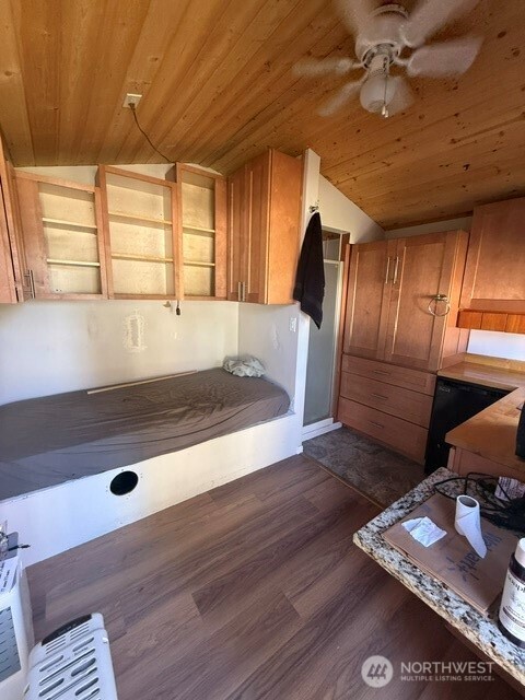 20902 40th Avenue Property Photo 31