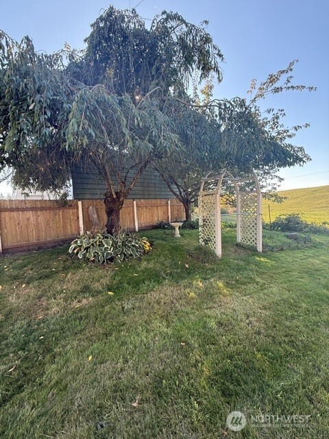 20902 40th Avenue Property Photo 35