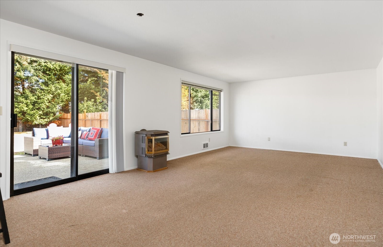 2712 Sun Vista Circle Property Photo 6