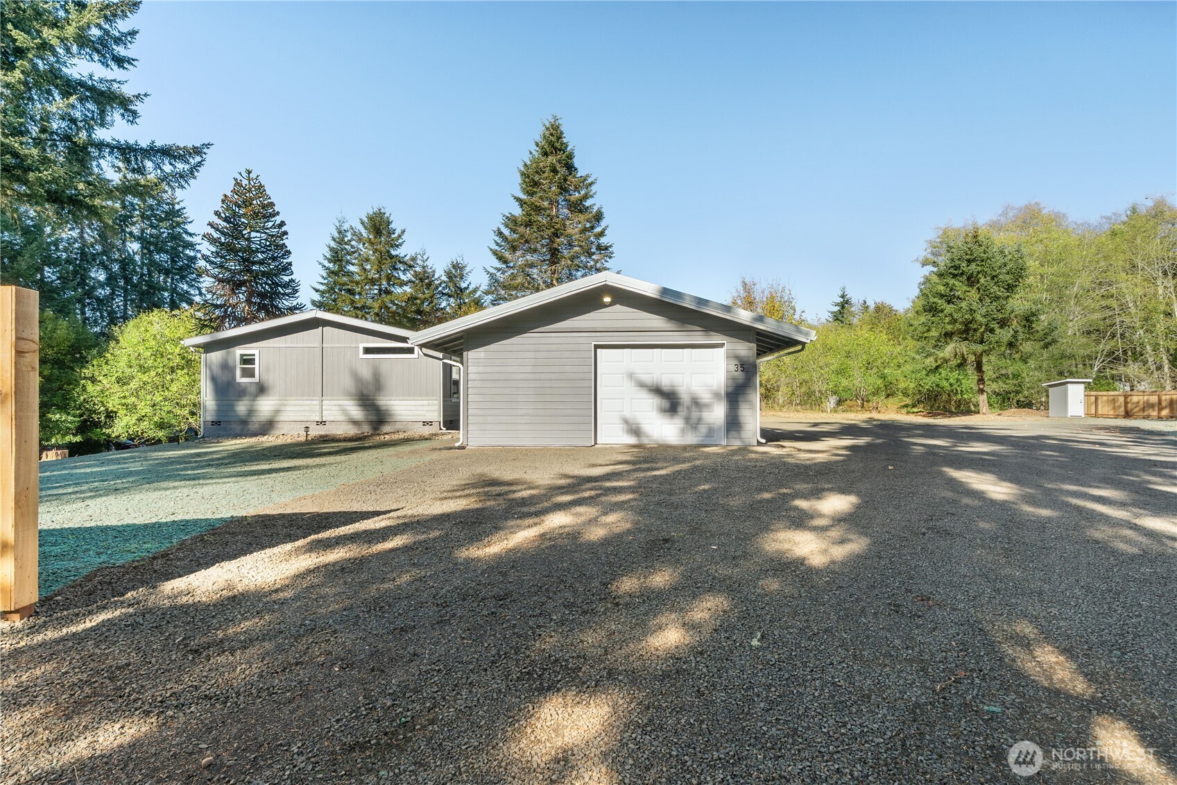 35 Packard Lane Property Photo 26