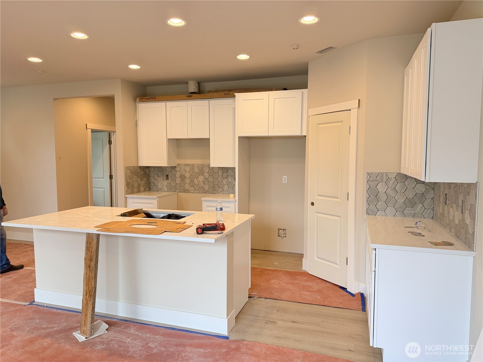 317 108th Street B Property Photo 2