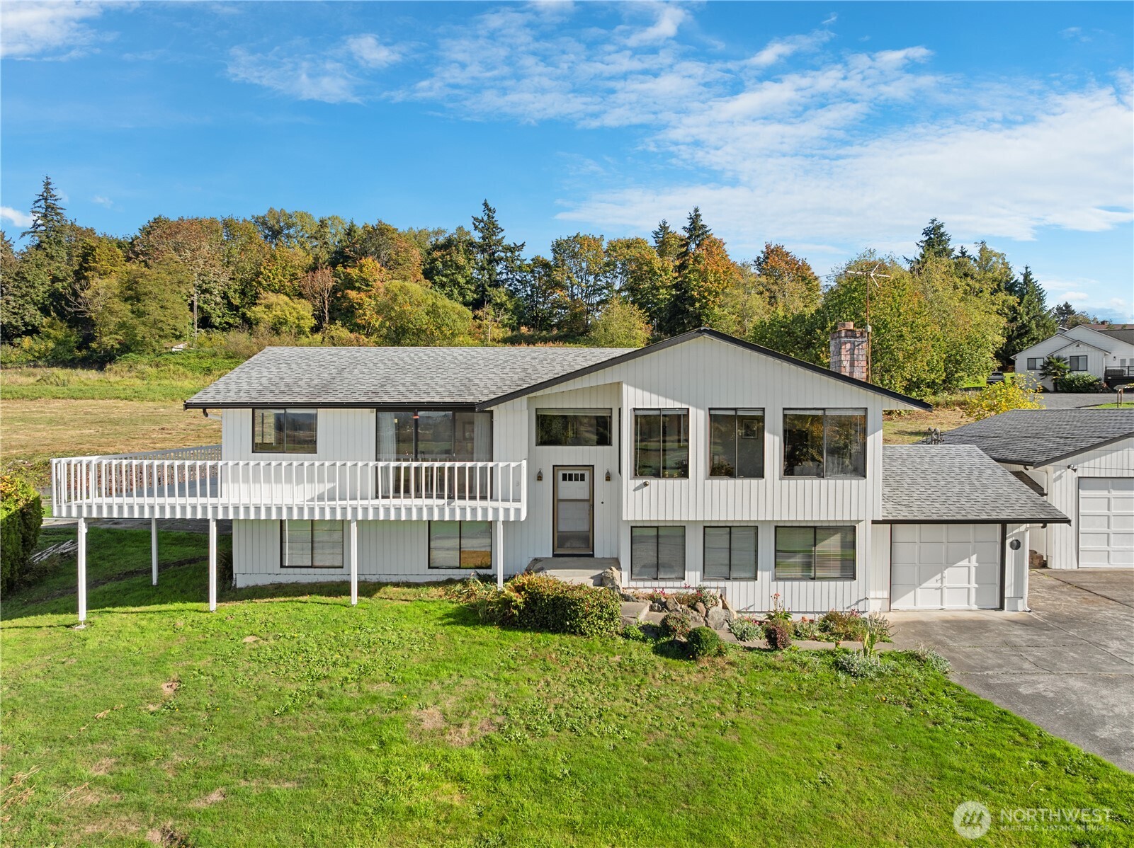 625 Sunnyside Boulevard Property Photo 1