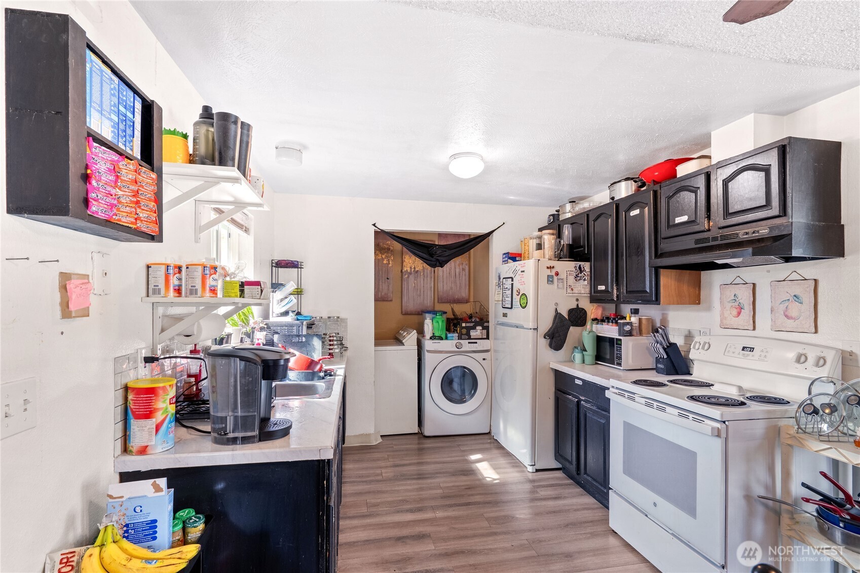 927 Monroe Street Property Photo 7