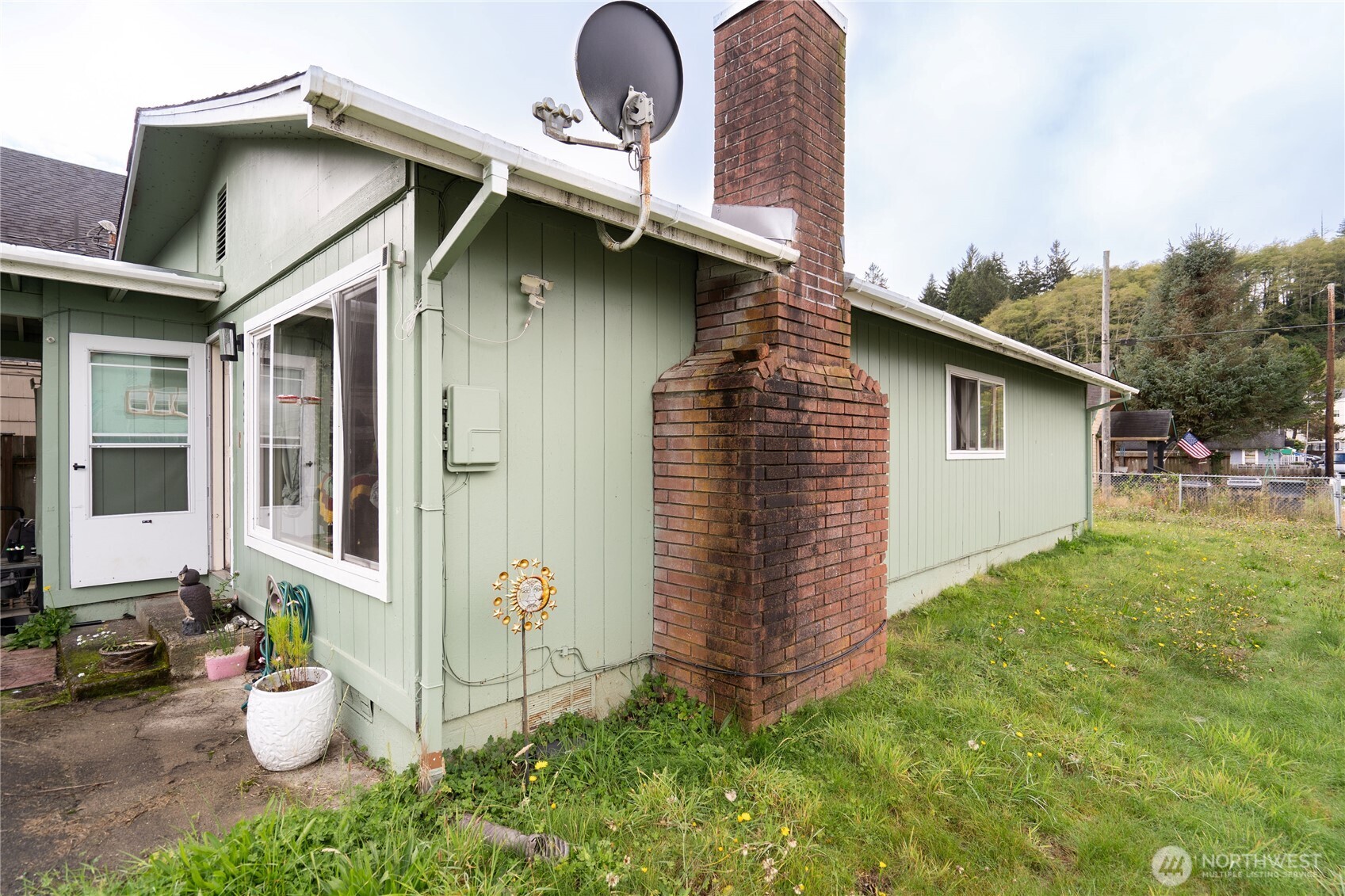 927 Monroe Street Property Photo 18