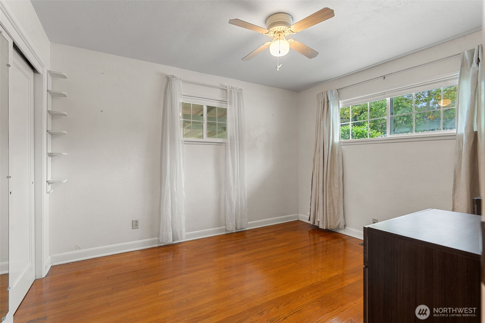 630 N Constitution Avenue Property Photo 16