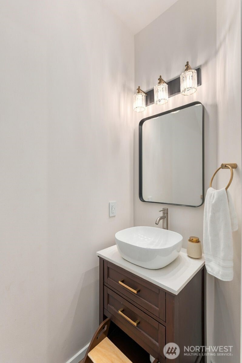 12507 63rd Avenue Property Photo 14