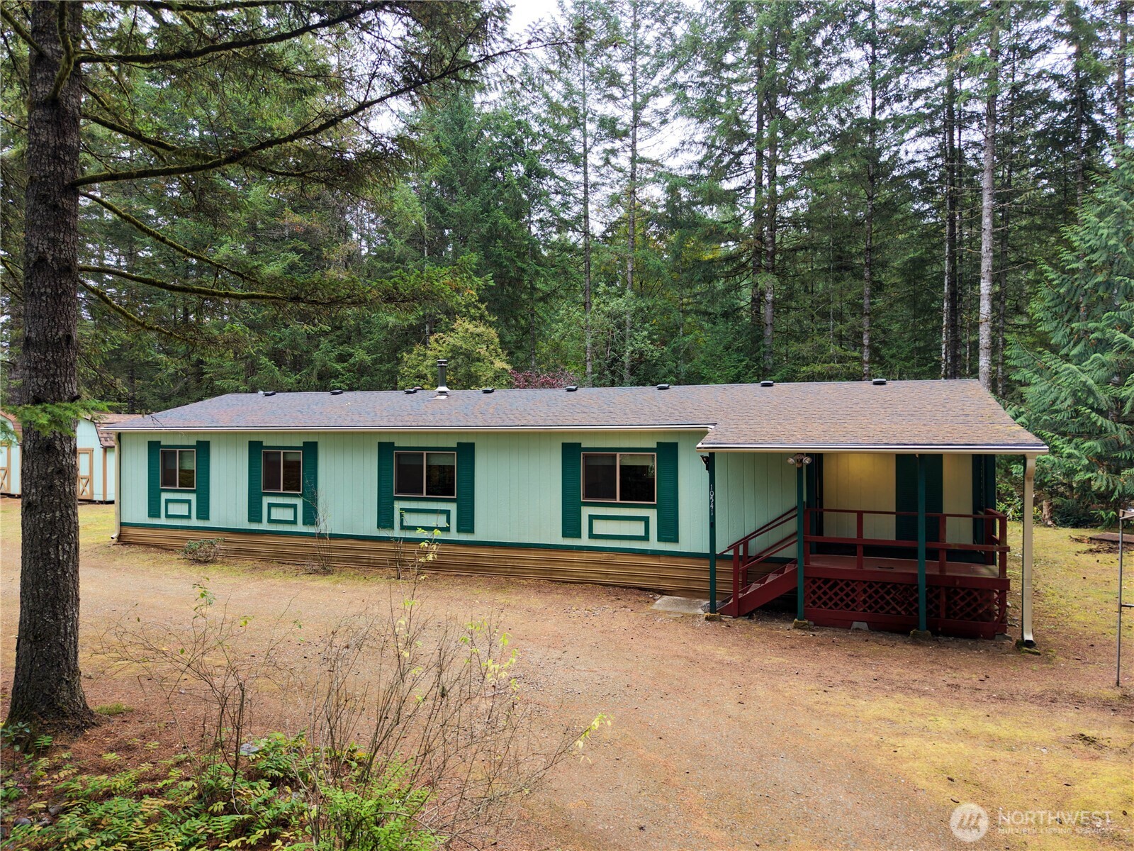 10541 Fairview Boulevard Property Photo 1