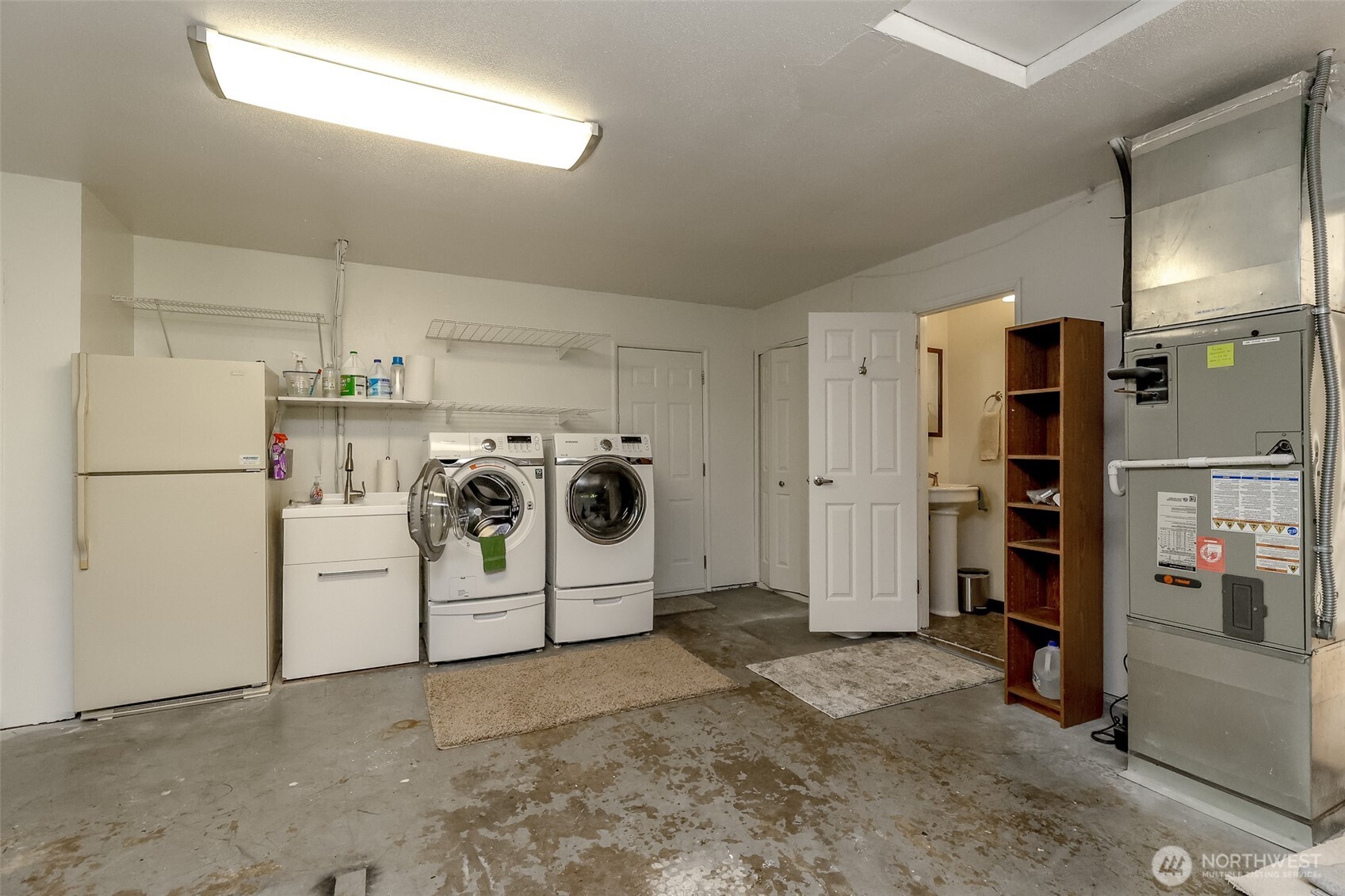 1921 Se Oakview Drive Property Photo 30