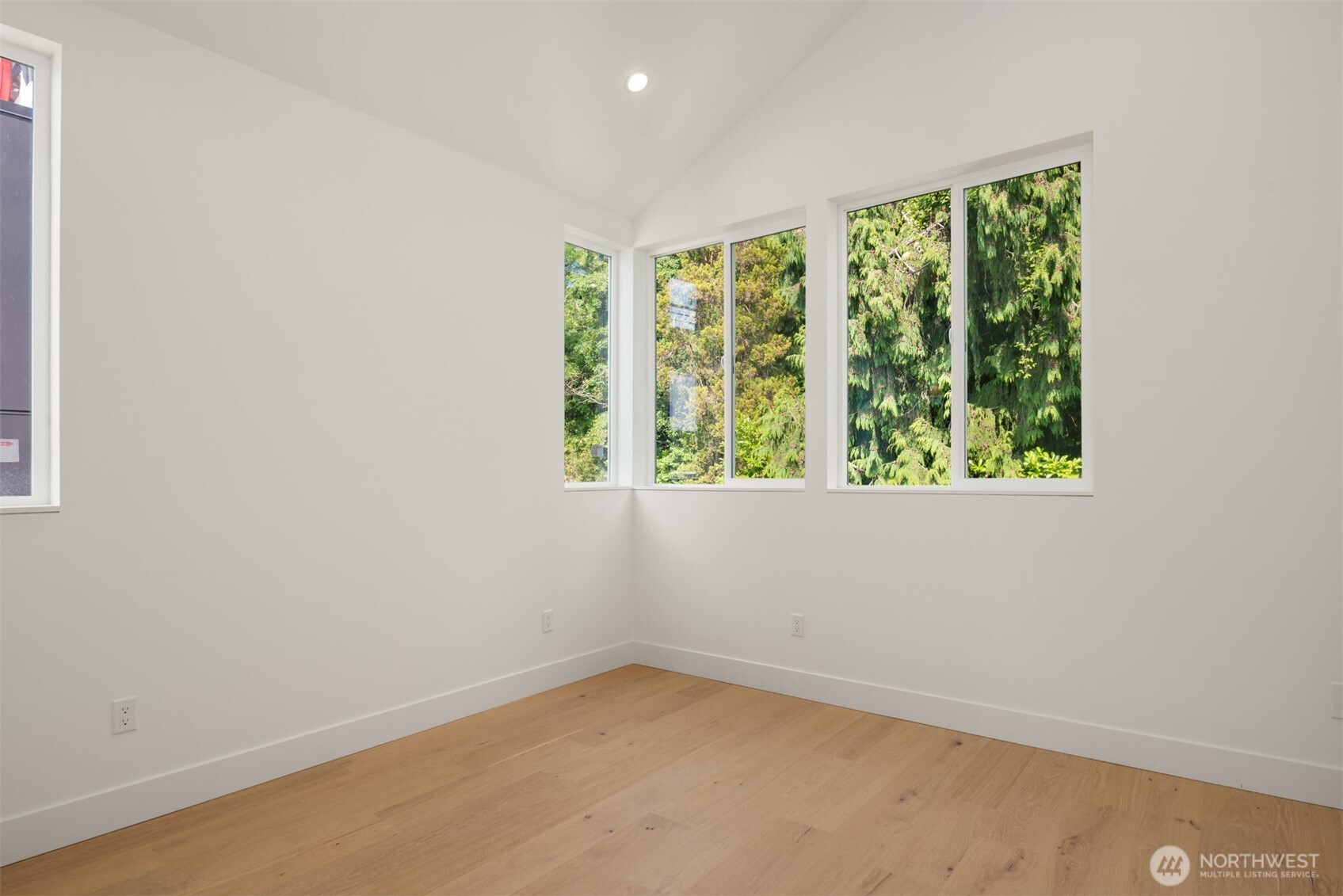 2454 55th Avenue A Property Photo 8