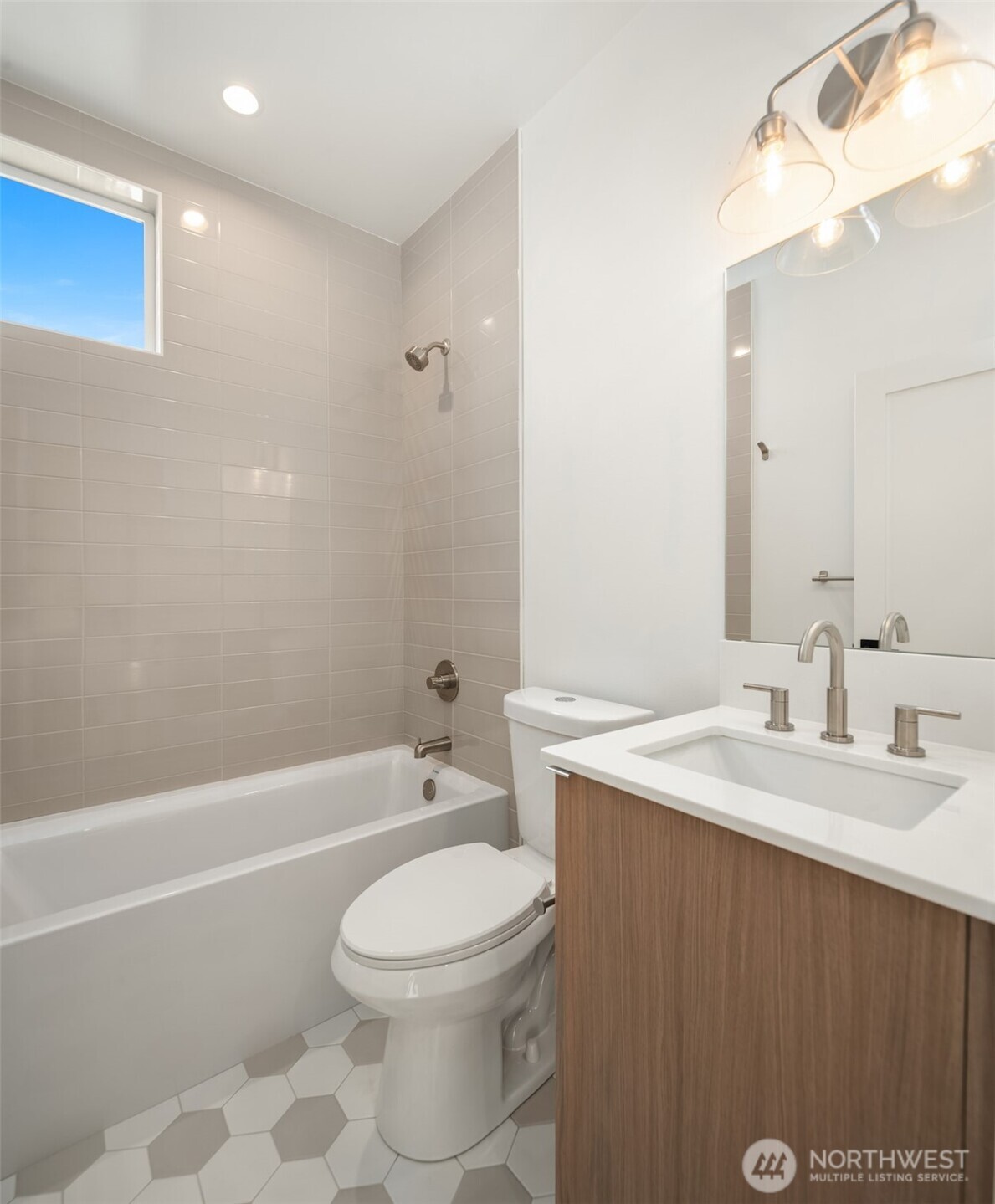 2454 55th Avenue A Property Photo 15